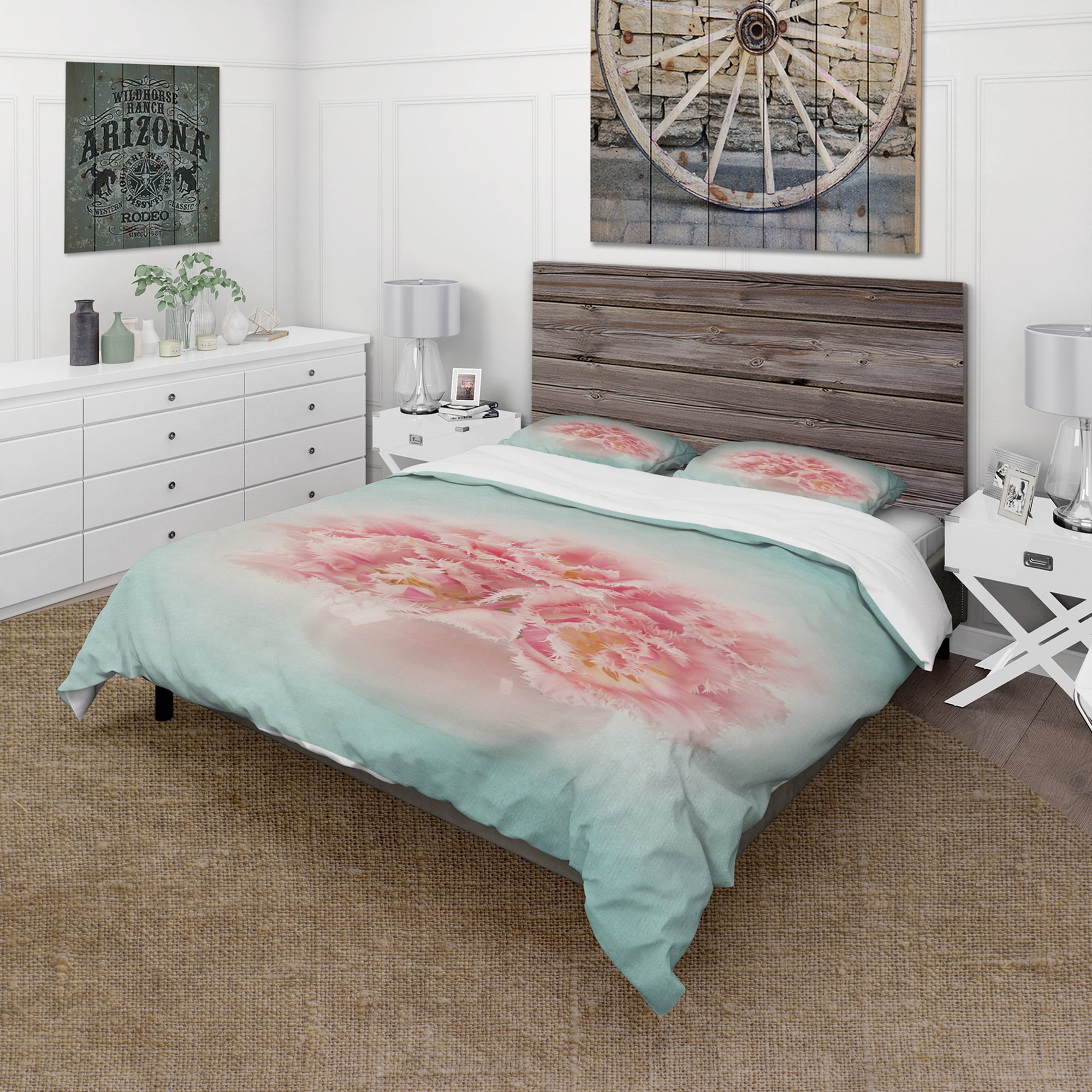 Designart 'Pink Tulips in Vase Photography' Floral Duvet Cover Set