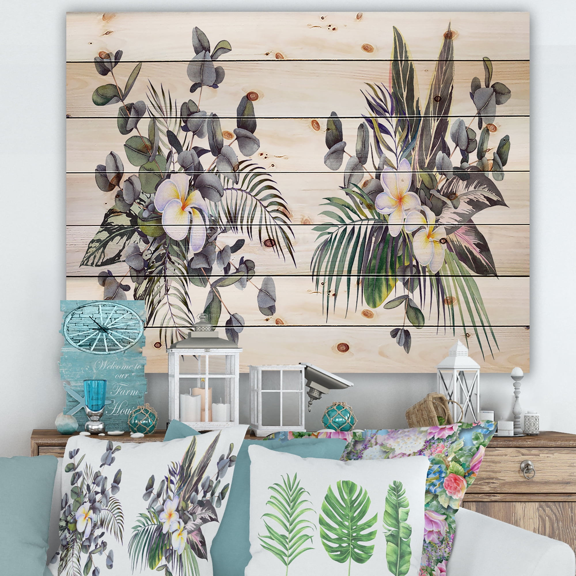 Designart 'Plumeria Frangipani Flowers With Tropical Bouquets' Traditional Print on Natural Pine Wood