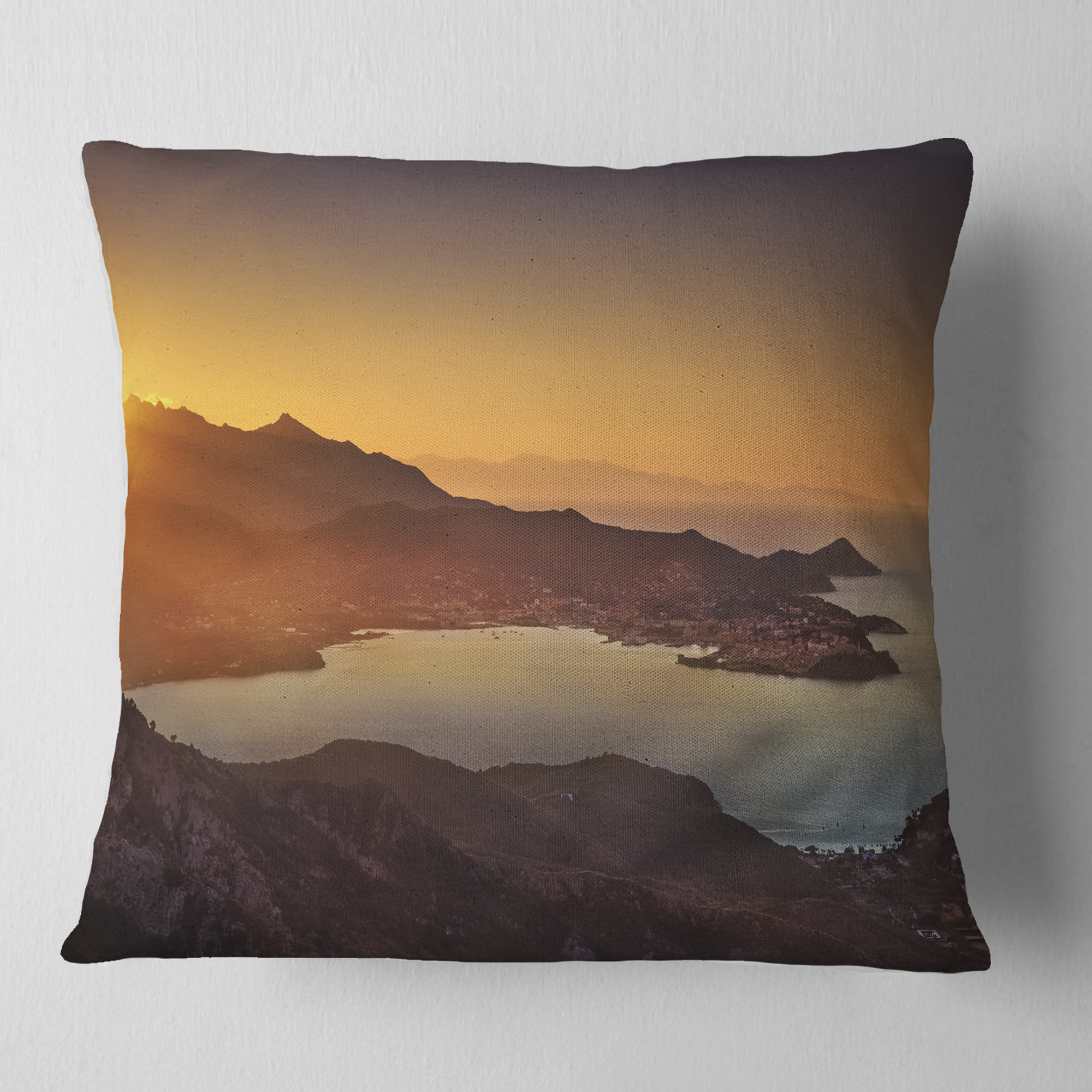 Designart Portoferraio Bay Beach Aerial View - Seashore Throw Pillow - 18x18
