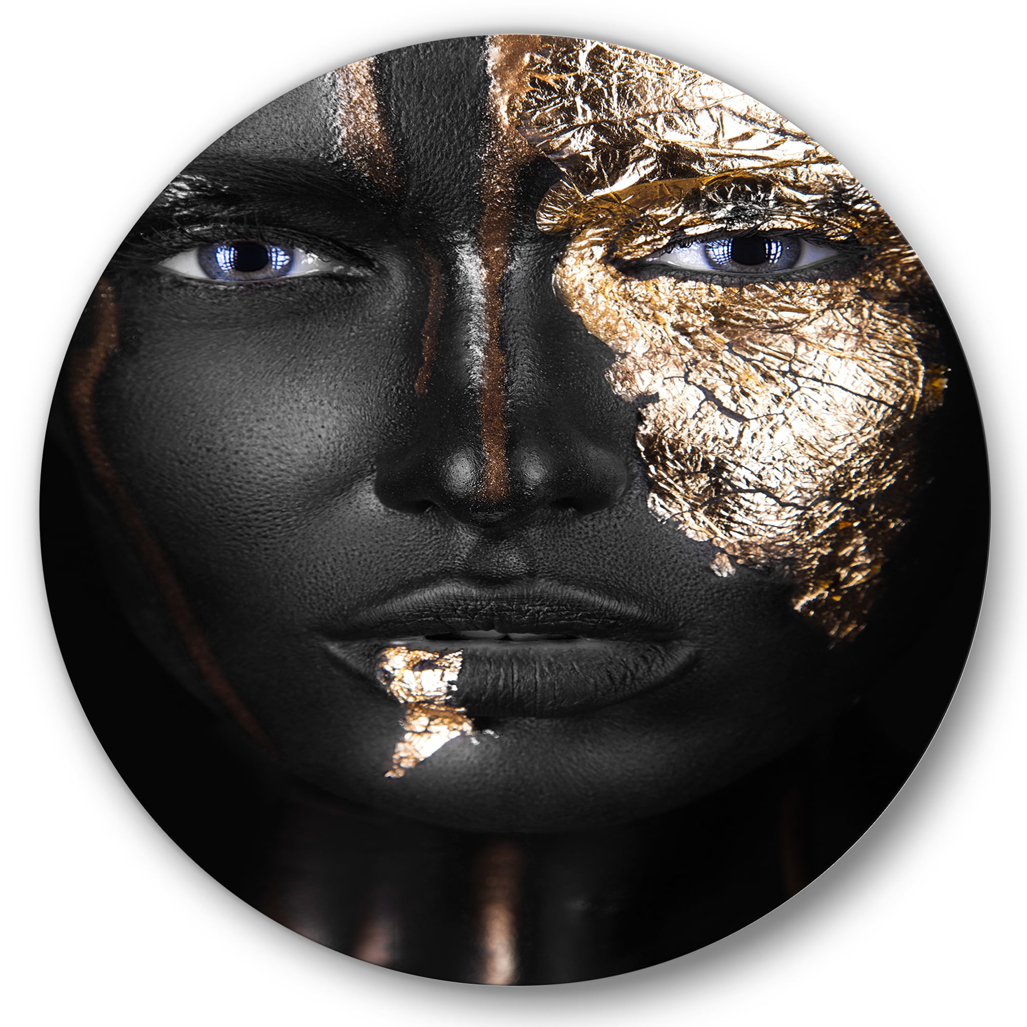 Designart 'Portrait of A African American Girl with Gold Makeup' Modern Circle Metal Wall Art 36x36 - Disc of 36