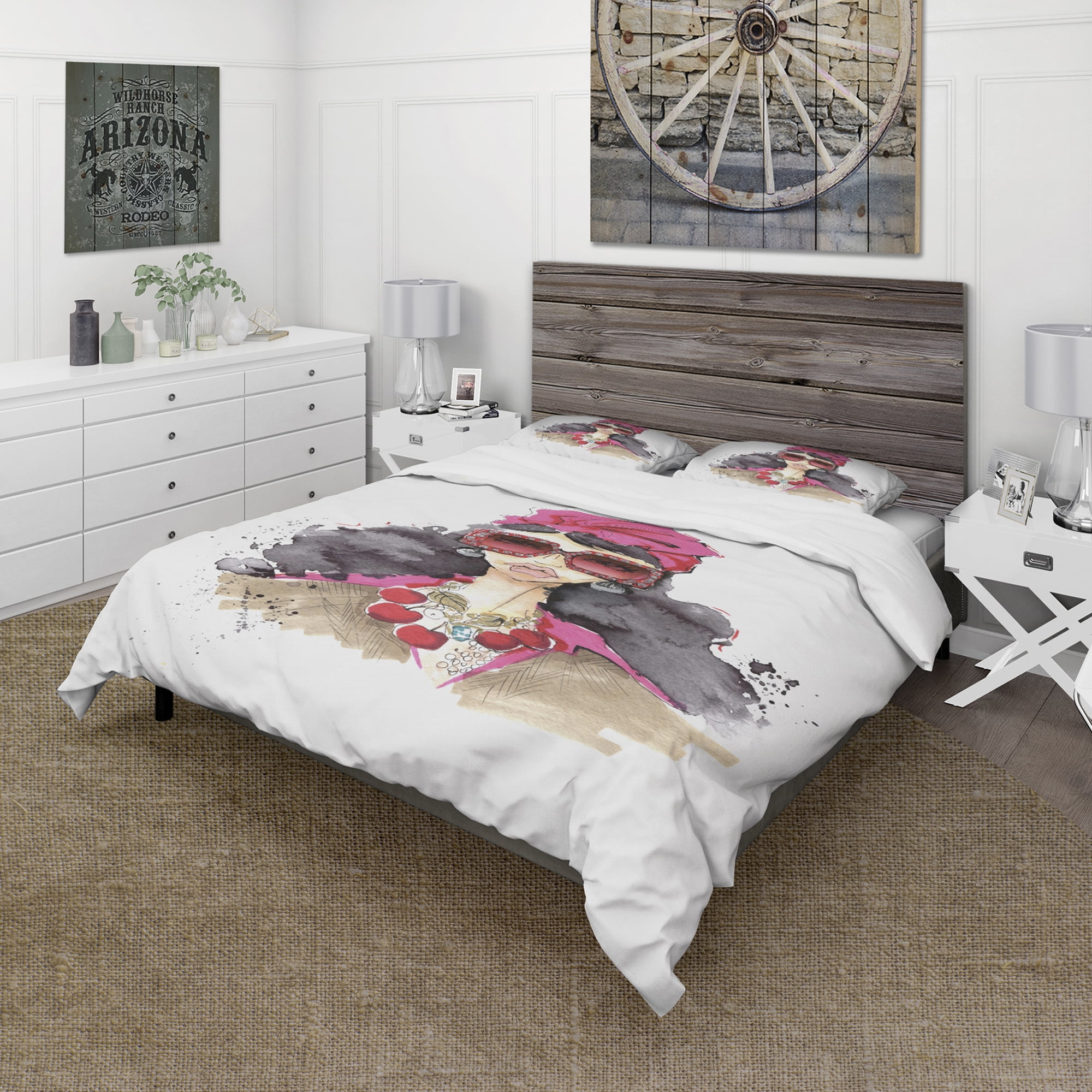 Designart 'Portrait of Trendy Girl in Sunglasses' Glamour Duvet Cover Set