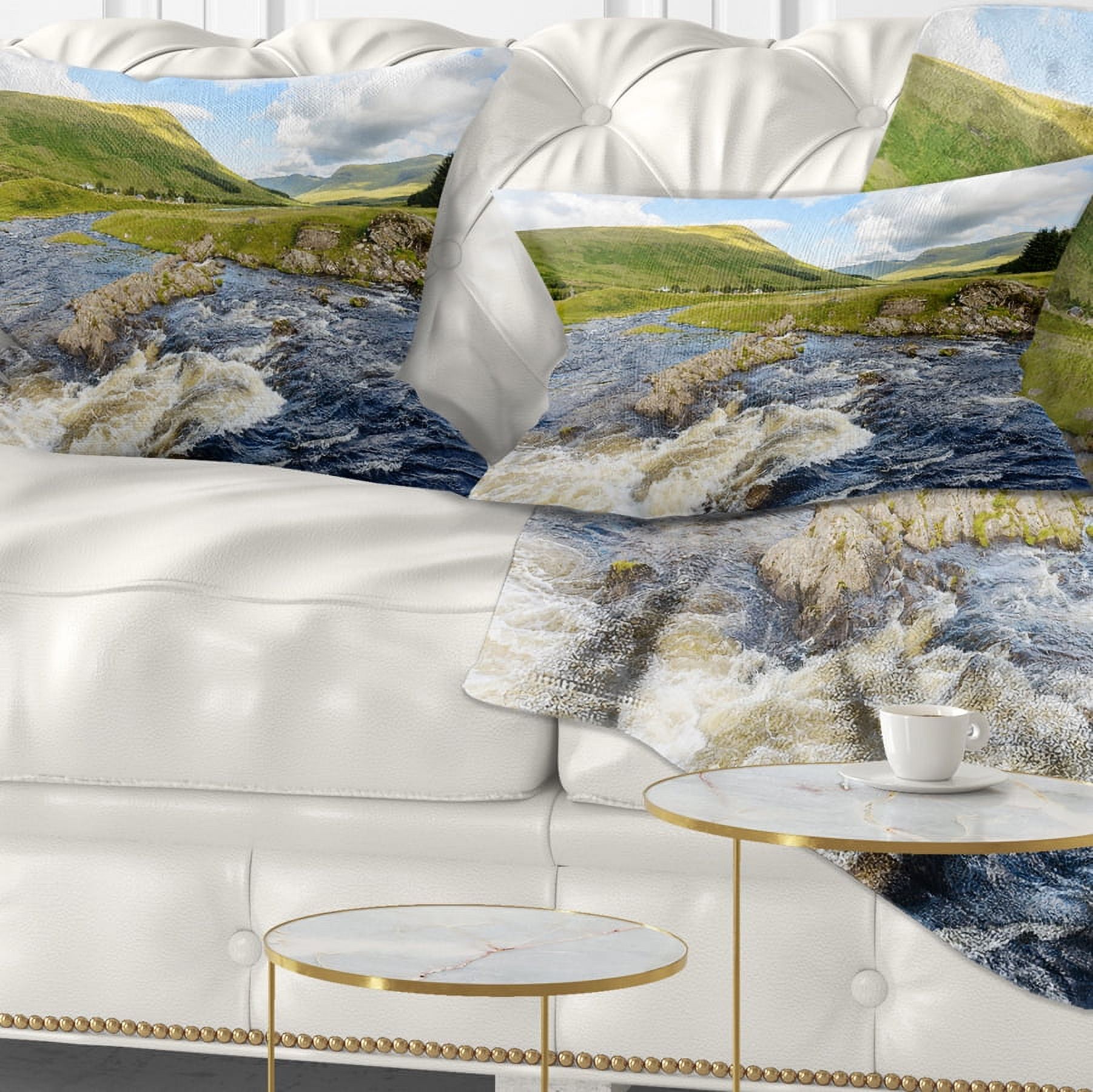 Designart Publi and River Lyon - Landscape Photography Throw Pillow - 12x20