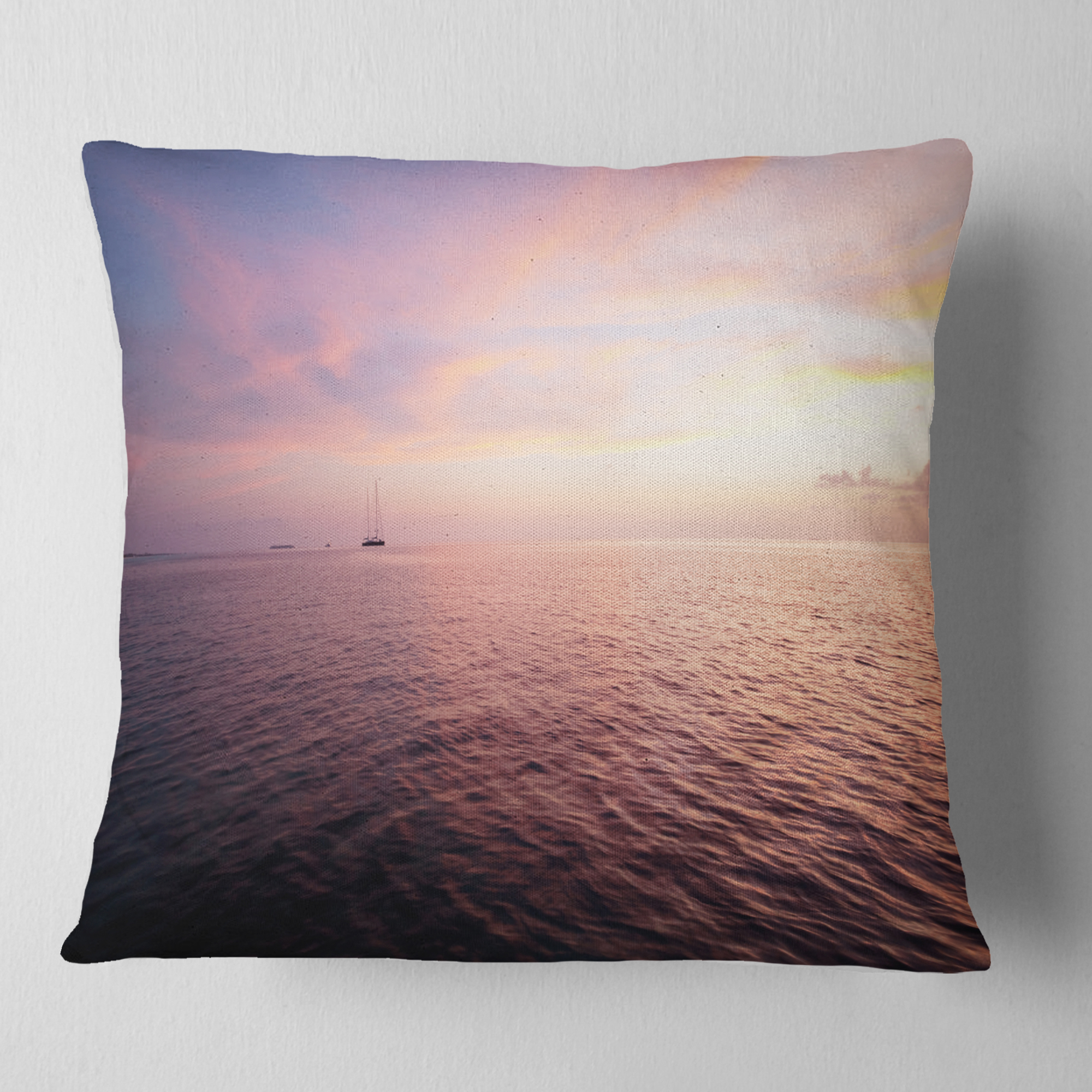 Designart Purple Cloudy Seascape View - Modern Beach Throw Pillow - 16x16