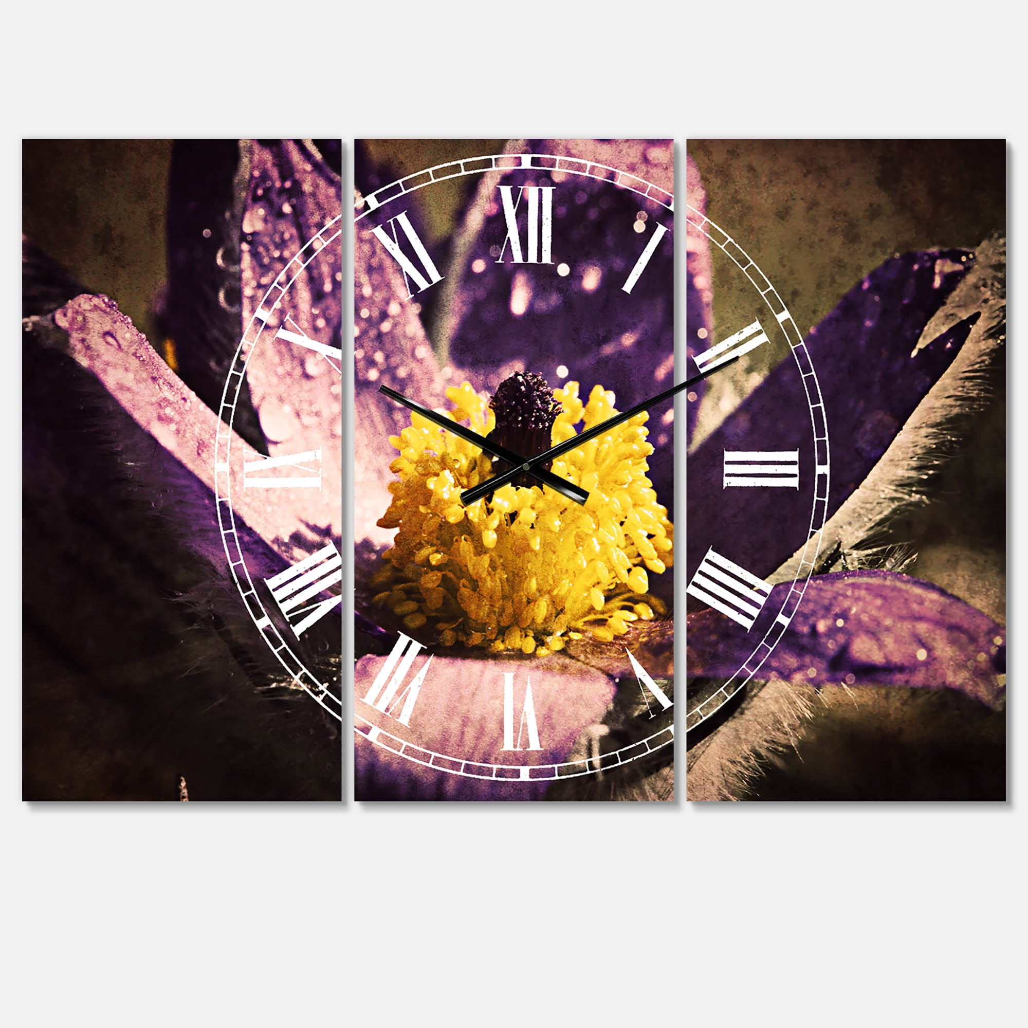 Designart 'Purple Flower with Yellow Stigma' Traditional Wall Clock