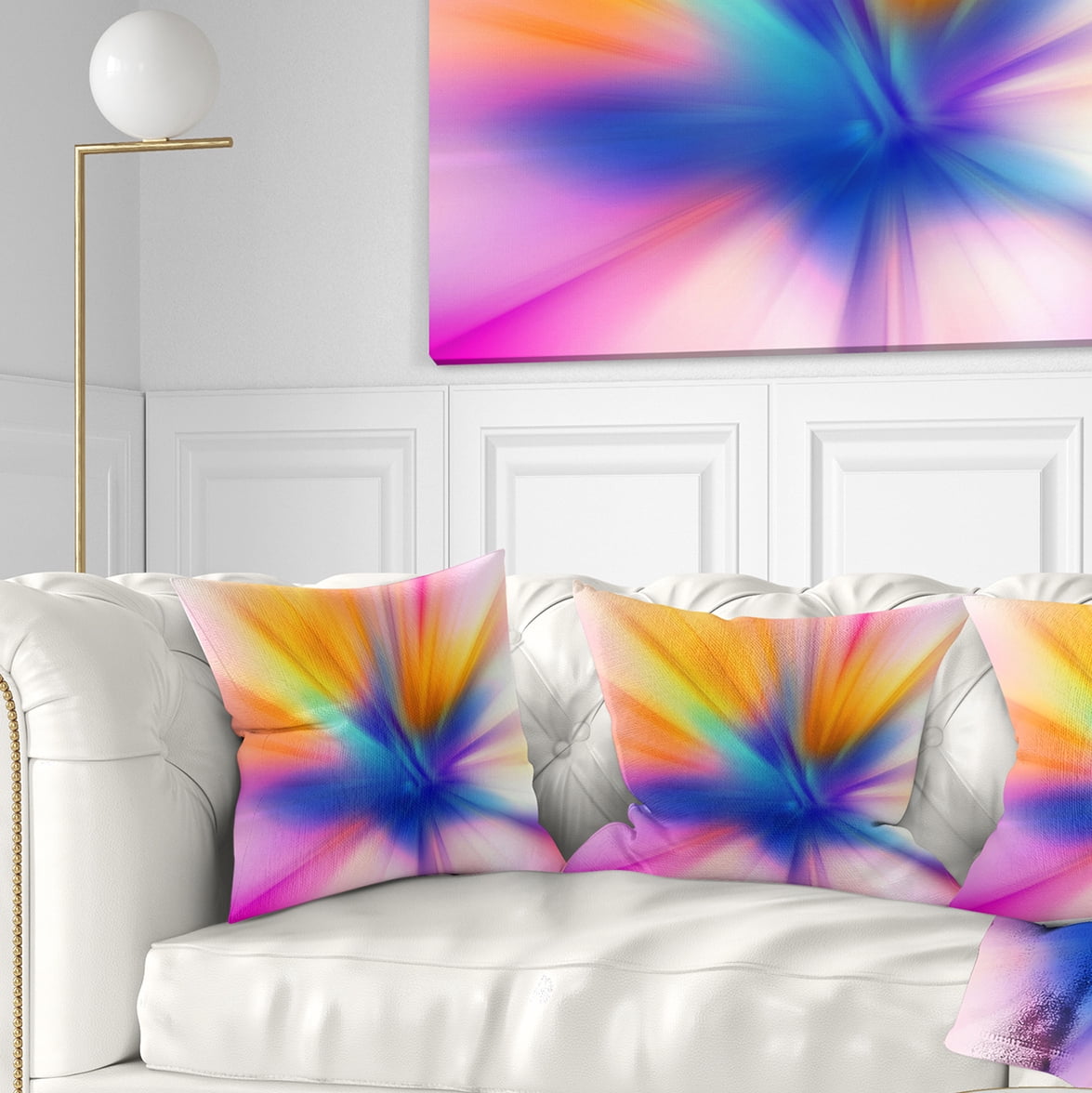 Designart Rays of Speed Yellow - Abstract Throw Pillow - 18x18