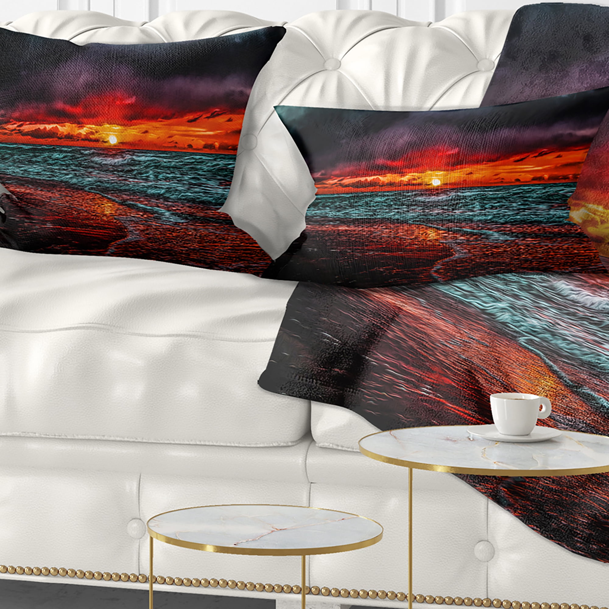 Designart Red Sunset over Blue Waters - Seascape Throw Pillow - 12x20