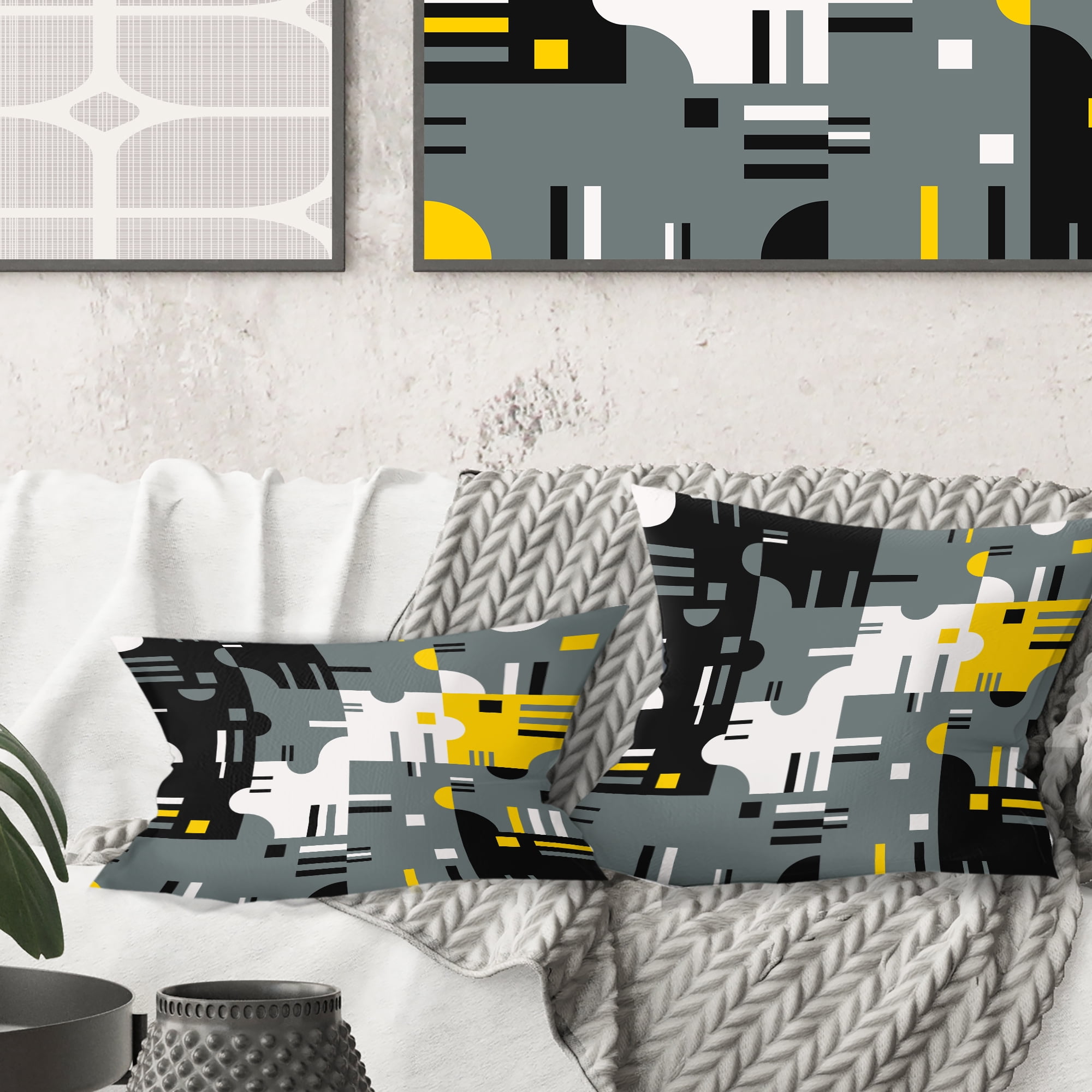 Designart Retro Abstract Design I' Mid-Century Modern Throw Pillow - 16x16