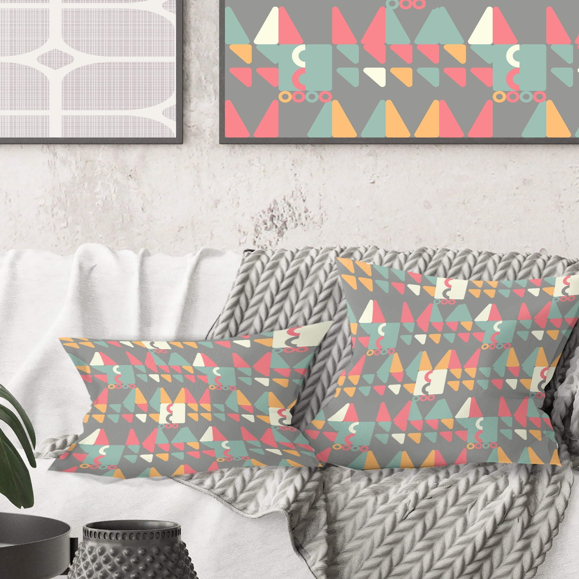 Designart Retro Abstract Design V' Mid-Century Modern Throw Pillow - 16x16