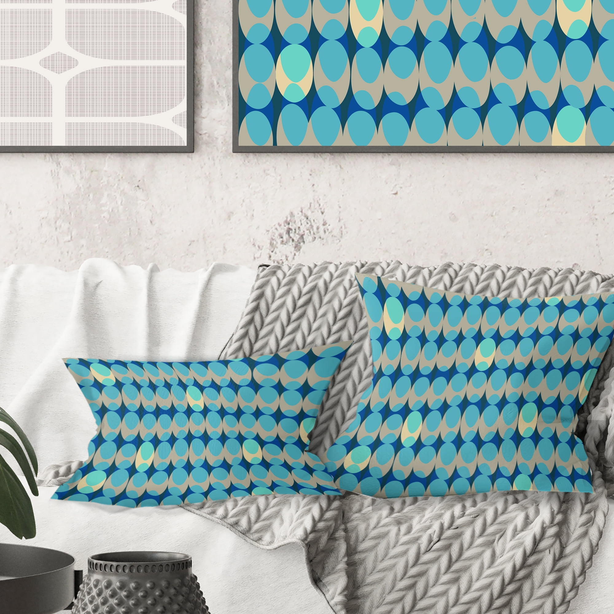 Designart Retro Abstract Design XV' Mid-Century Modern Throw Pillow - 18x18