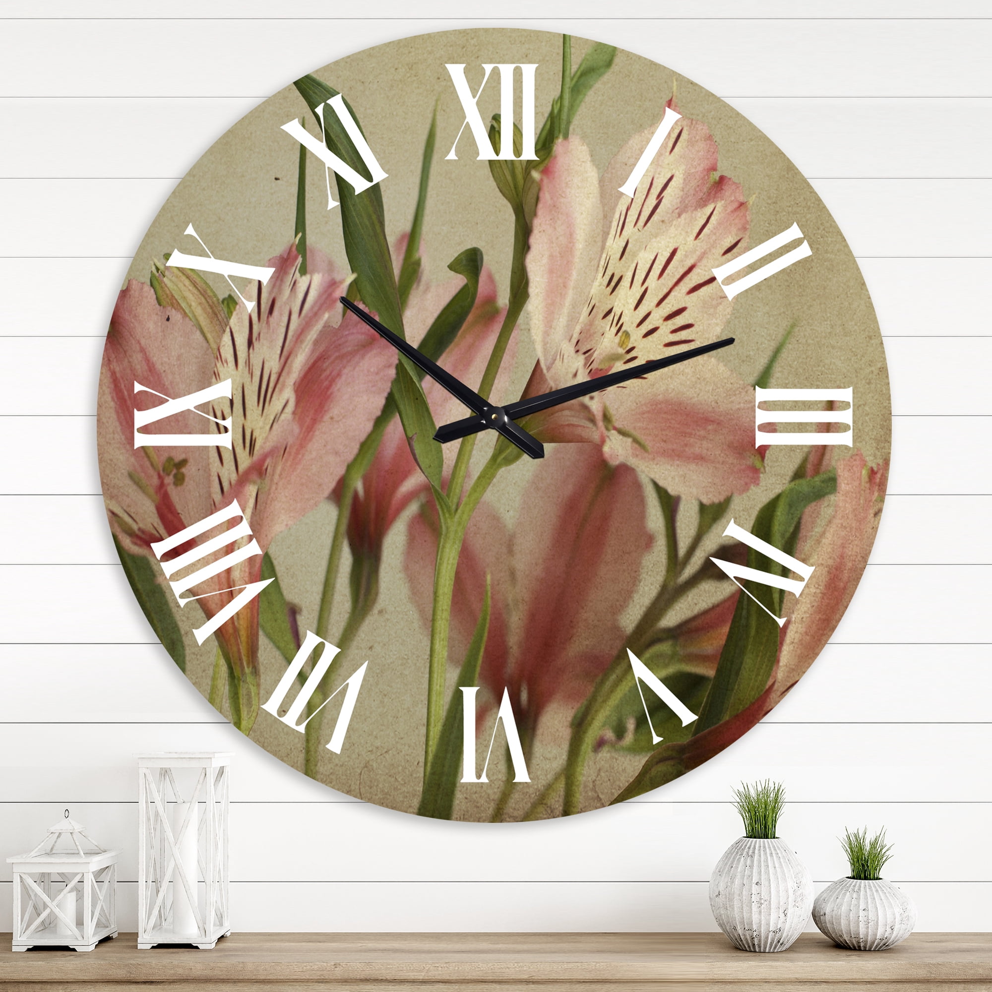 Designart 'Retro Alstroemeria Flower' Traditional Wall Clock
