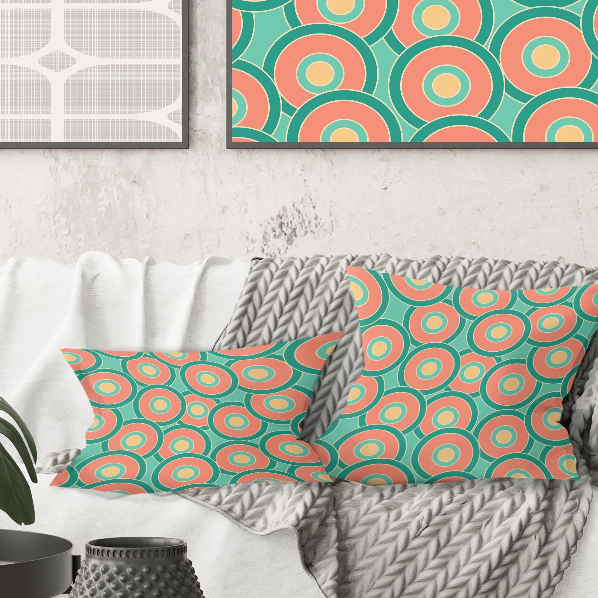 Designart Retro Circular Pattern VI' Mid-Century Modern Throw Pillow - 16x16