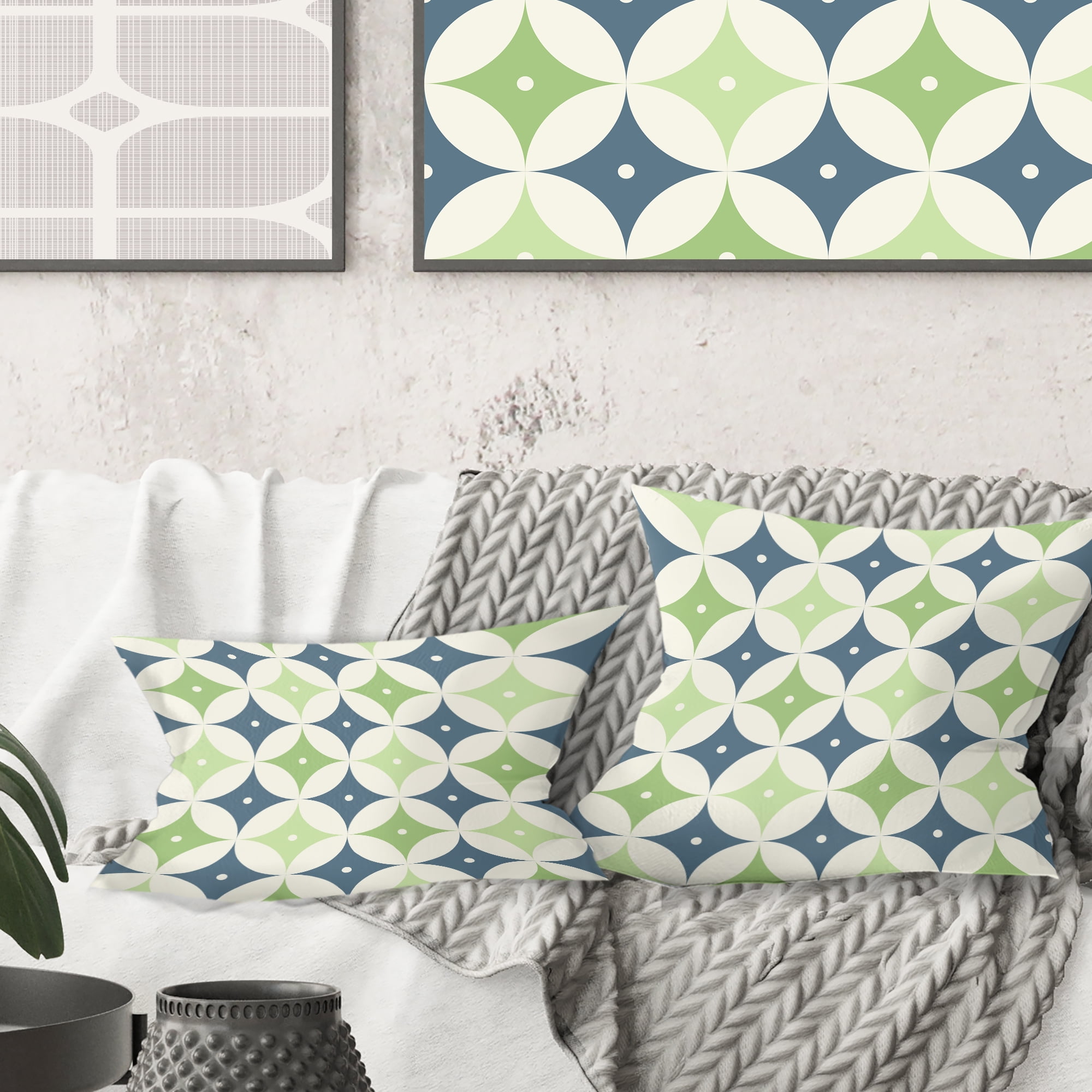 Designart Retro Geometric Design V' Mid-Century Modern Throw Pillow - 16x16