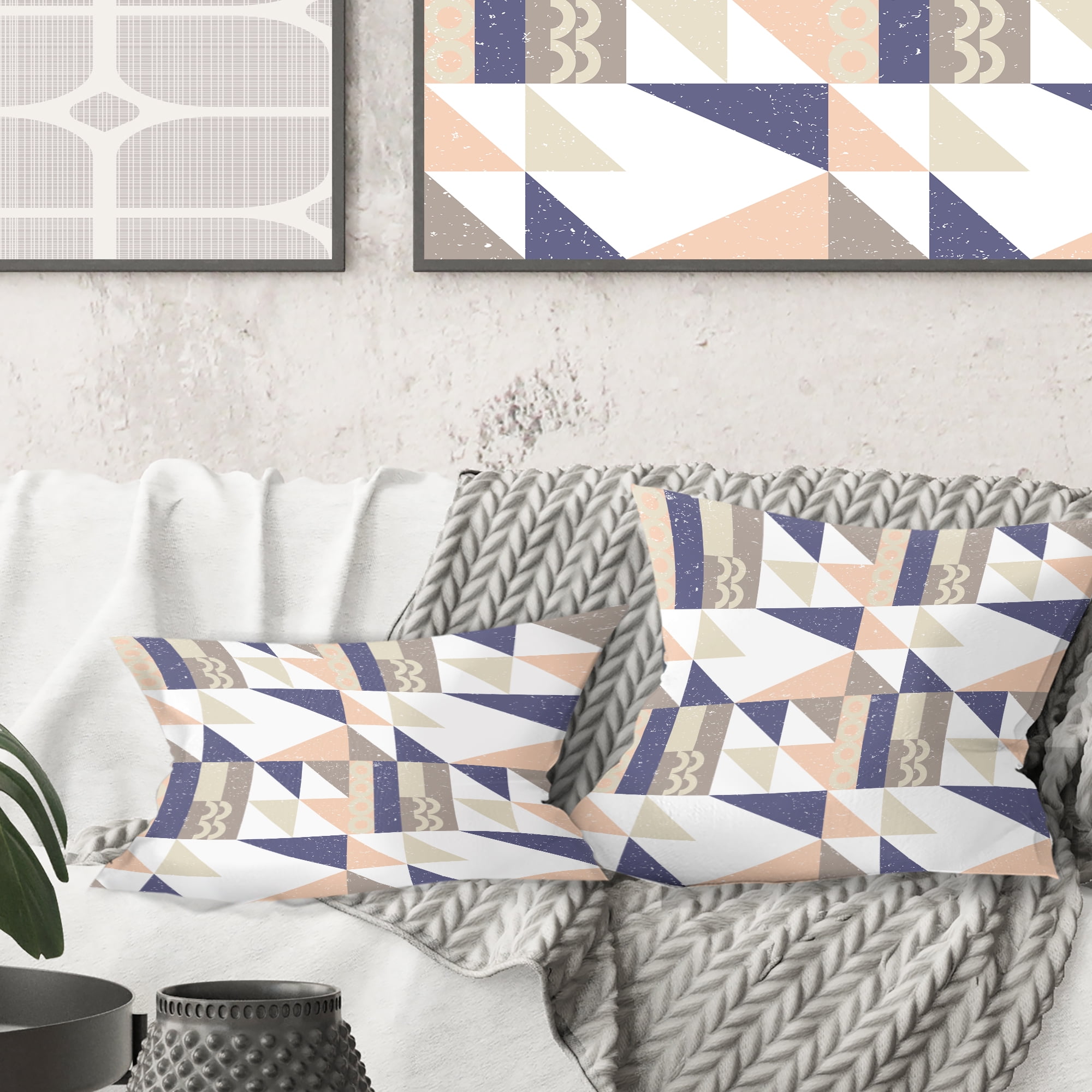 Designart Retro Geometric Design X' Mid-Century Modern Throw Pillow - 18x18