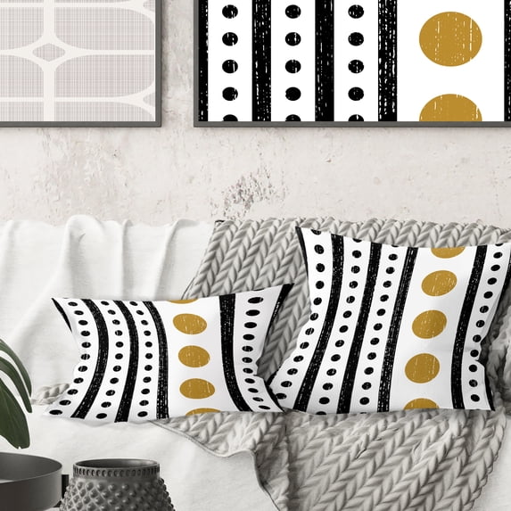 Designart Retro Geometrical Abstract Minimal Pattern VII' Mid-Century Modern Throw Pillow - 18x18