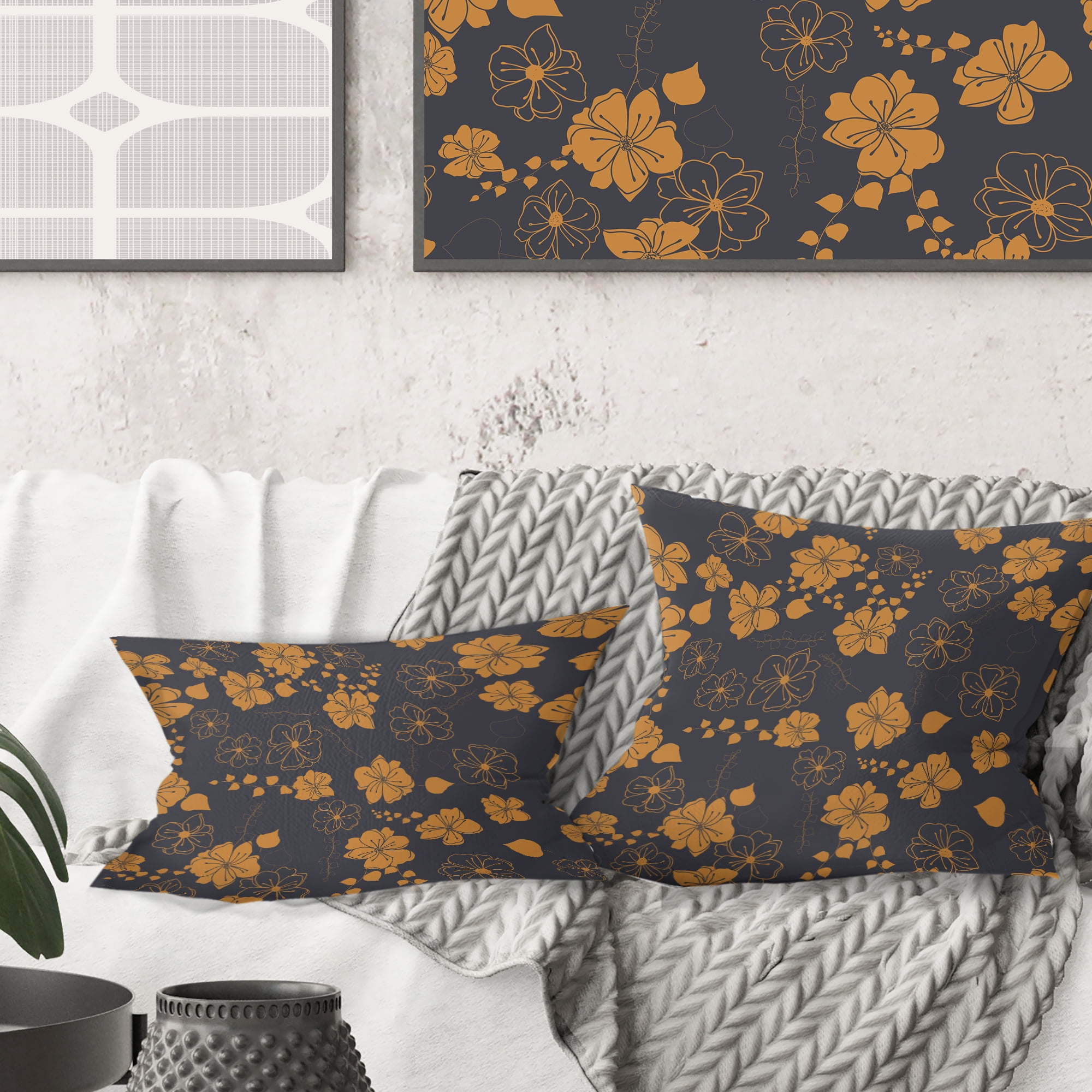 Designart Retro Handdrawn Poppies II' Mid-Century Modern Throw Pillow - 16x16