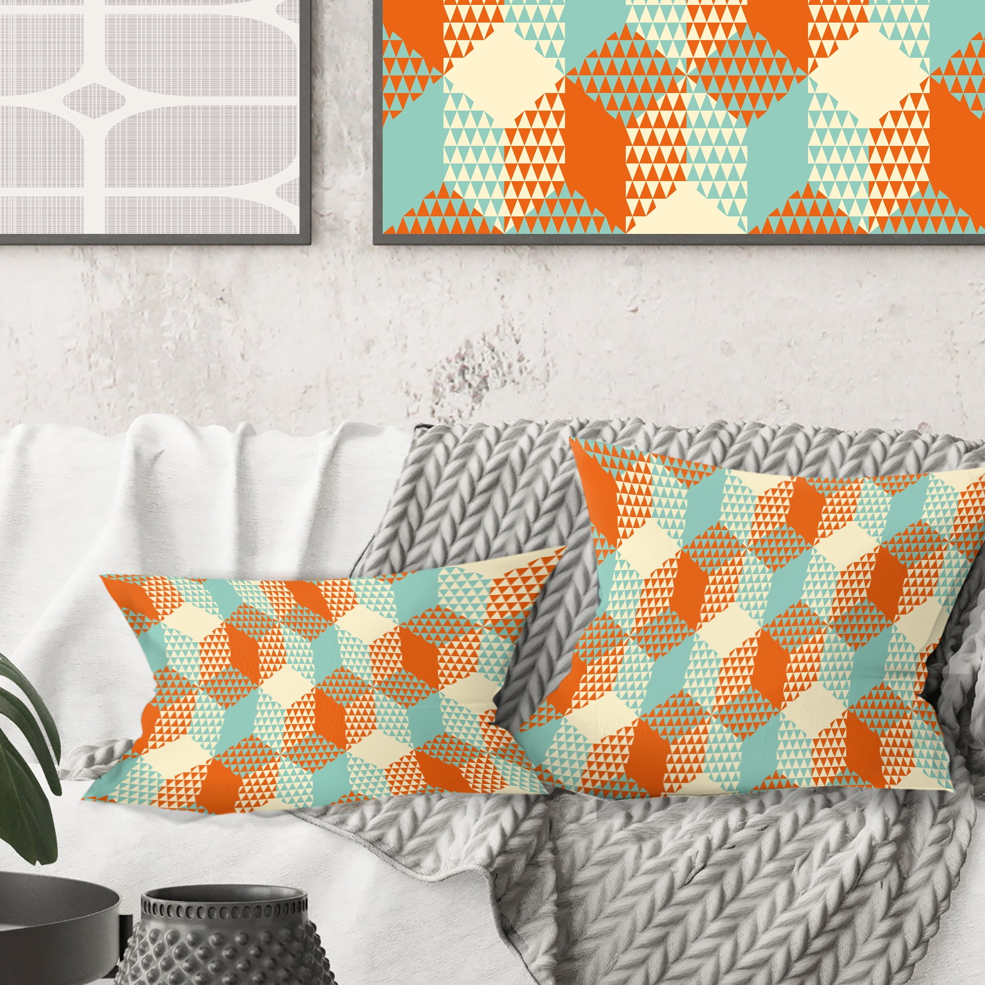 Designart Retro Hexagon Pattern VIII' Mid-Century Modern Throw Pillow - 16x16