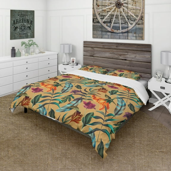 Designart 'Retro Tropical Flowers and Feathers' Vintage Duvet Cover Set
