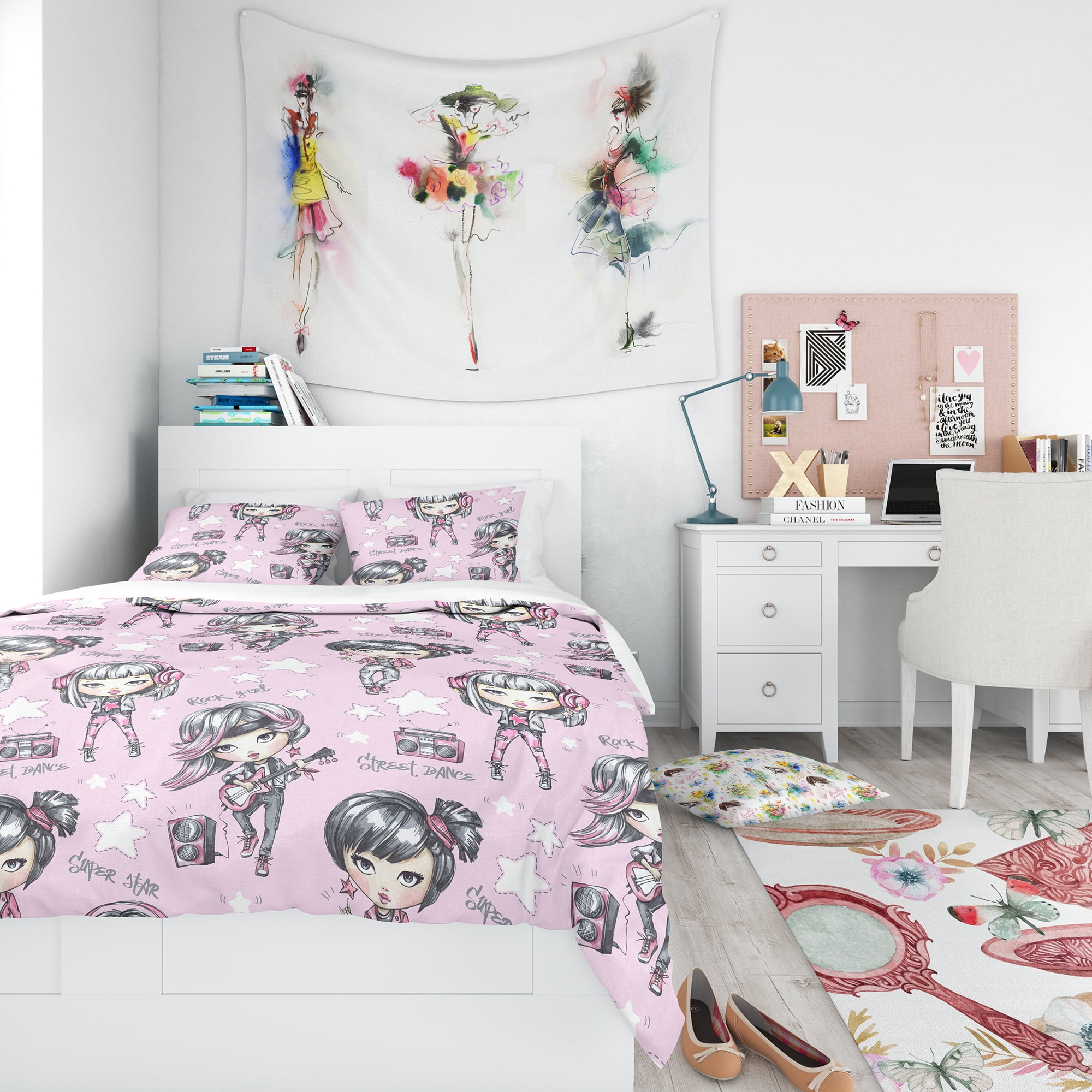 Designart 'Rock Girl Super Star Street Dance' Modern Teen Duvet Cover Set
