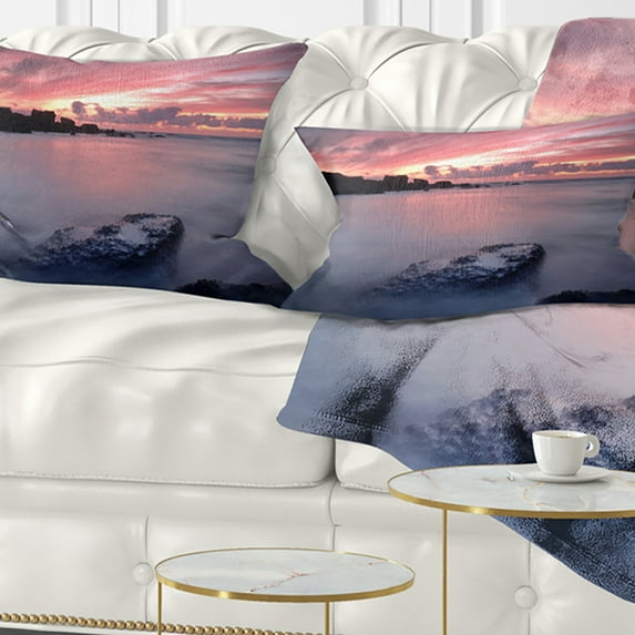 Designart Rocks Dark Samarra Seashore Sintra - Seashore Throw Pillow - 12x20