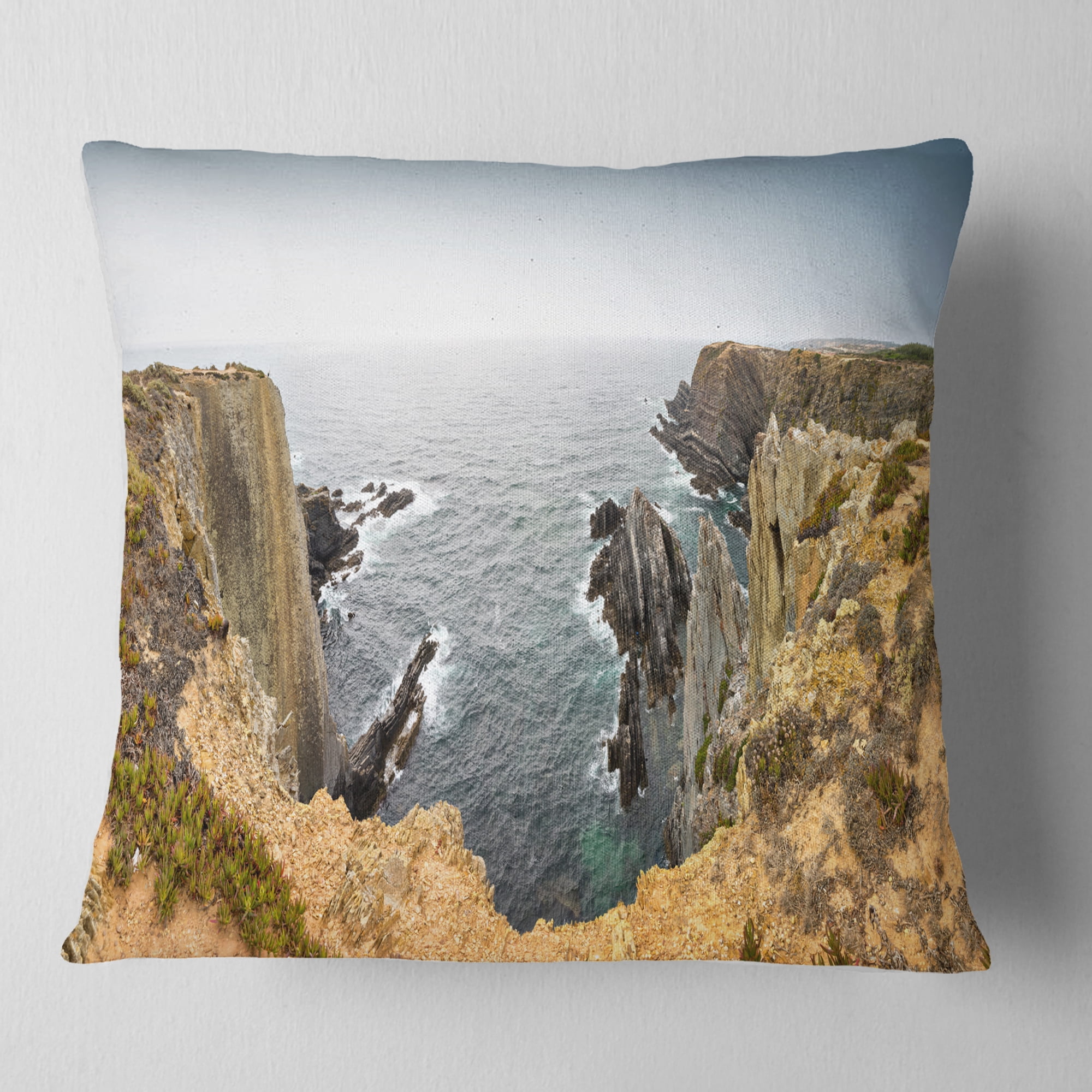 Designart Rocky Bay Portugal Panorama - Oversized Beach Throw Pillow - 18x18