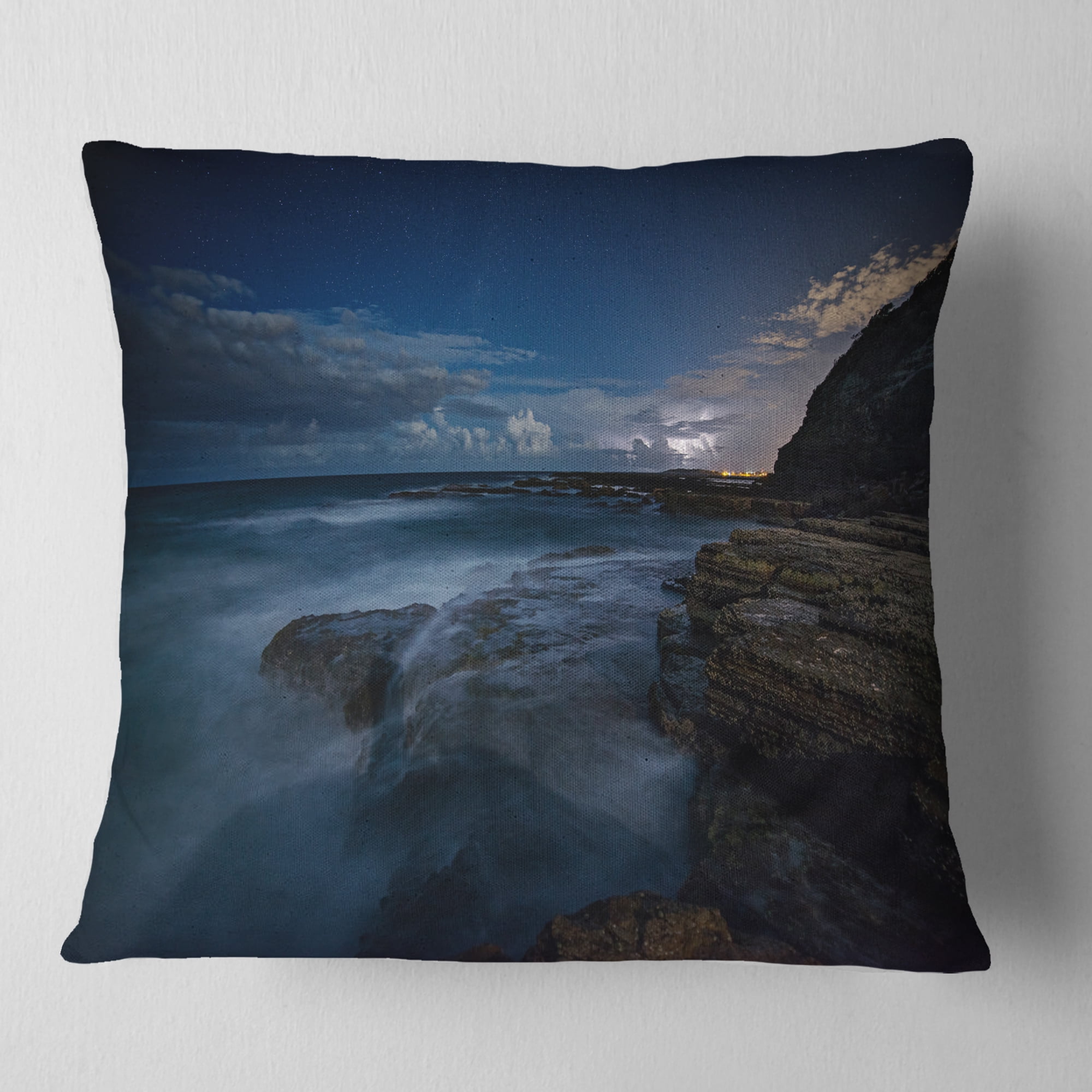 Designart Rocky Blue Ocean at Nighttime - Seashore Throw Pillow - 16x16