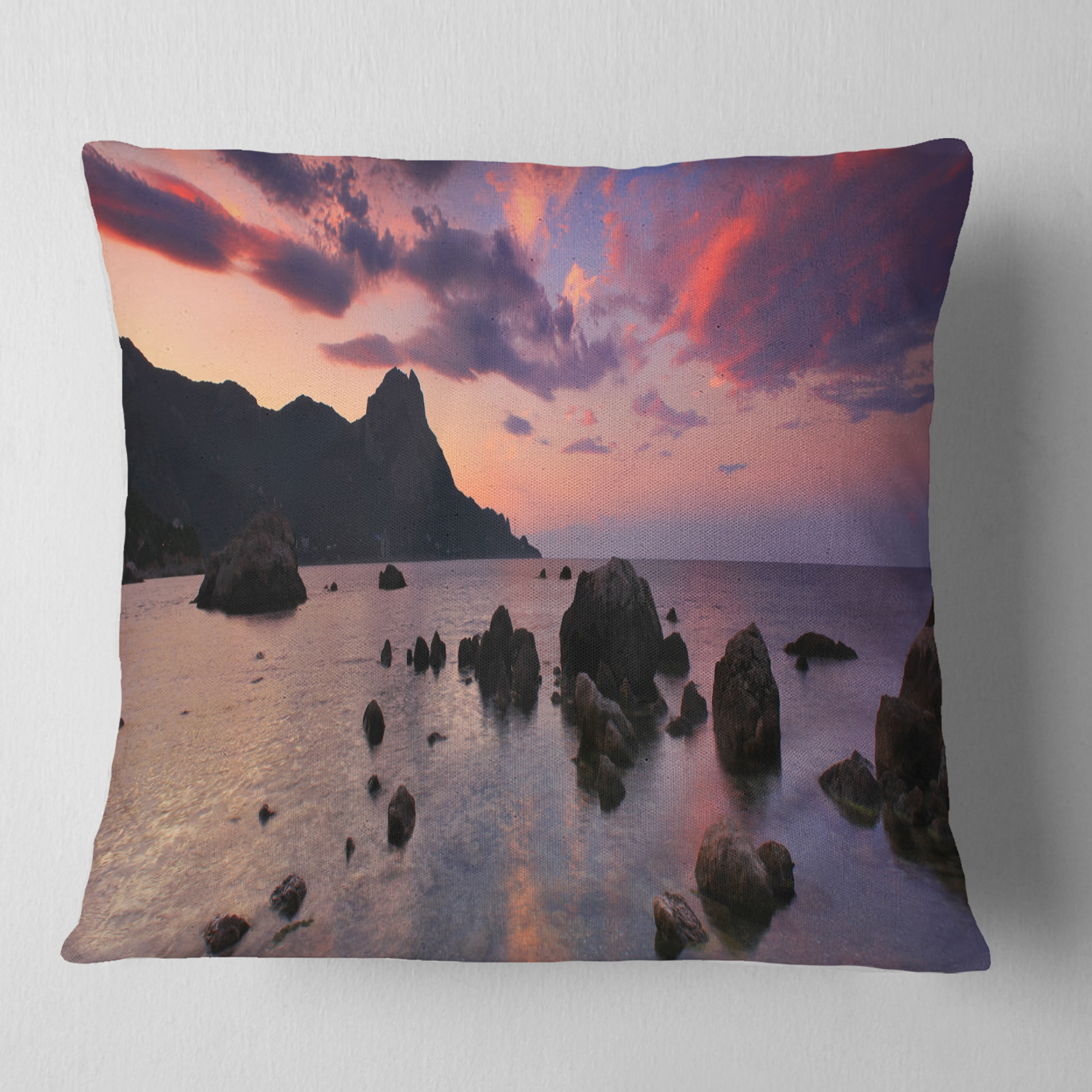 Designart Rocky Colorful Beach Panorama - Modern Seashore Throw Pillow - 16x16