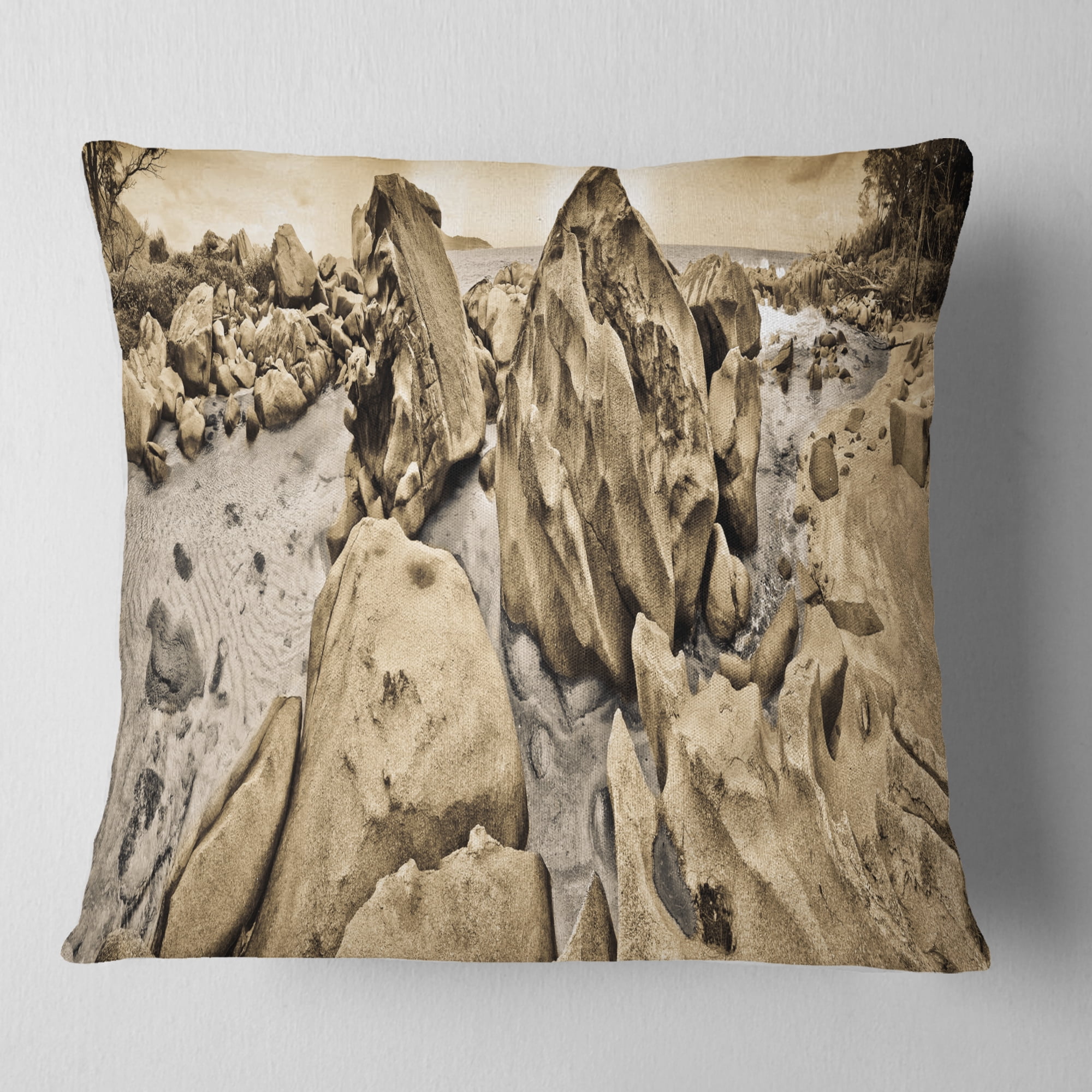 Designart Rocky Praslin Seychelles Panorama - Landscape Printed Throw Pillow - 16x16