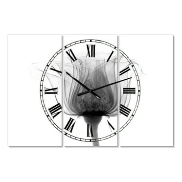 Designart 'Rose ,Noma X-Ray' Oversized Cottage Wall Clock