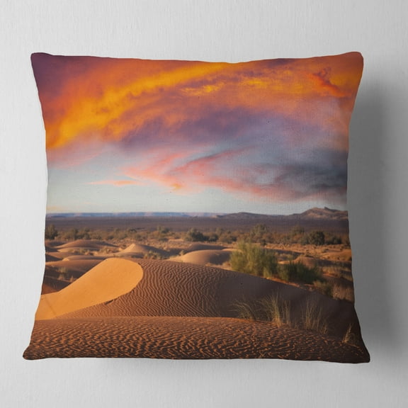 Designart Sahara Dunes under Colorful Sky - Landscape Wall Throw Pillow - 16x16
