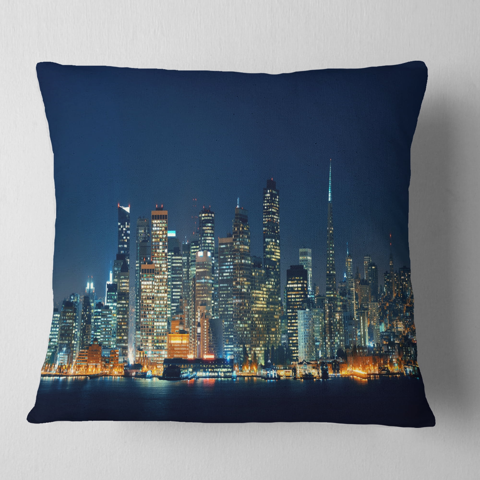 Designart San Francisco Skyline at Night - Cityscape Throw Pillow - 16x16