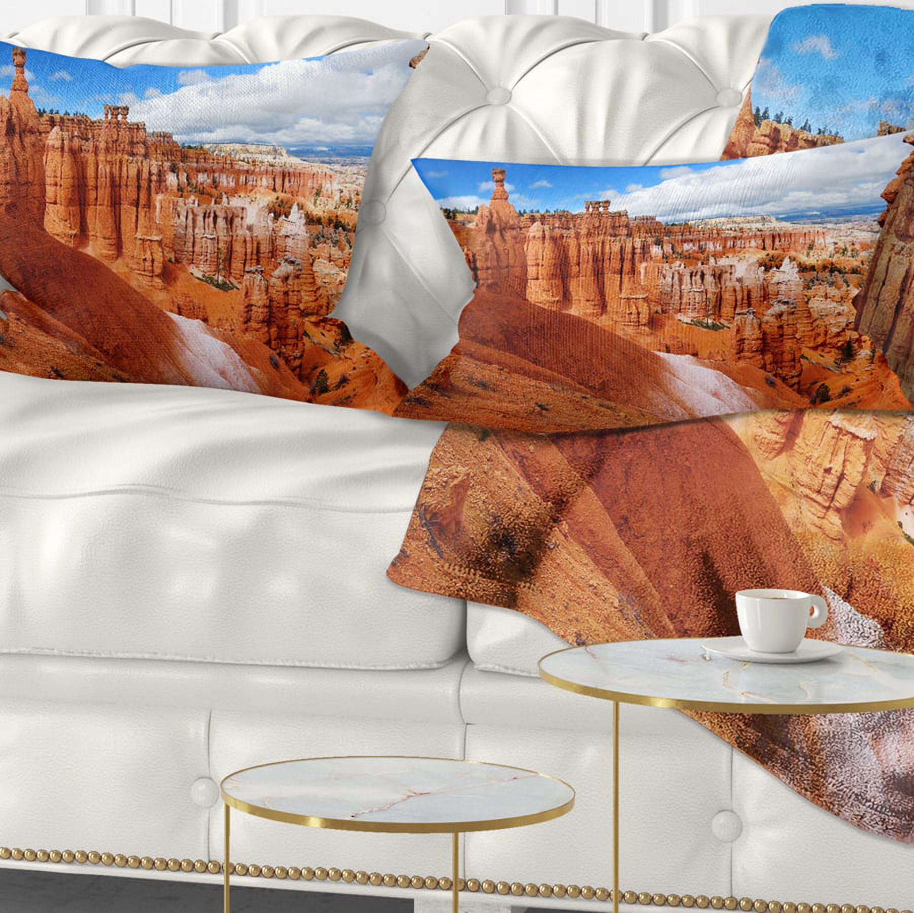 Designart Sandstone Hoodoos in Bryce Canyon - Landscape Printed Throw Pillow - 12x20