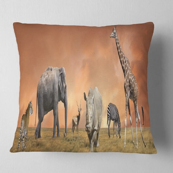 Designart Savannah Wildlife Panorama - African Throw Pillow - 16x16