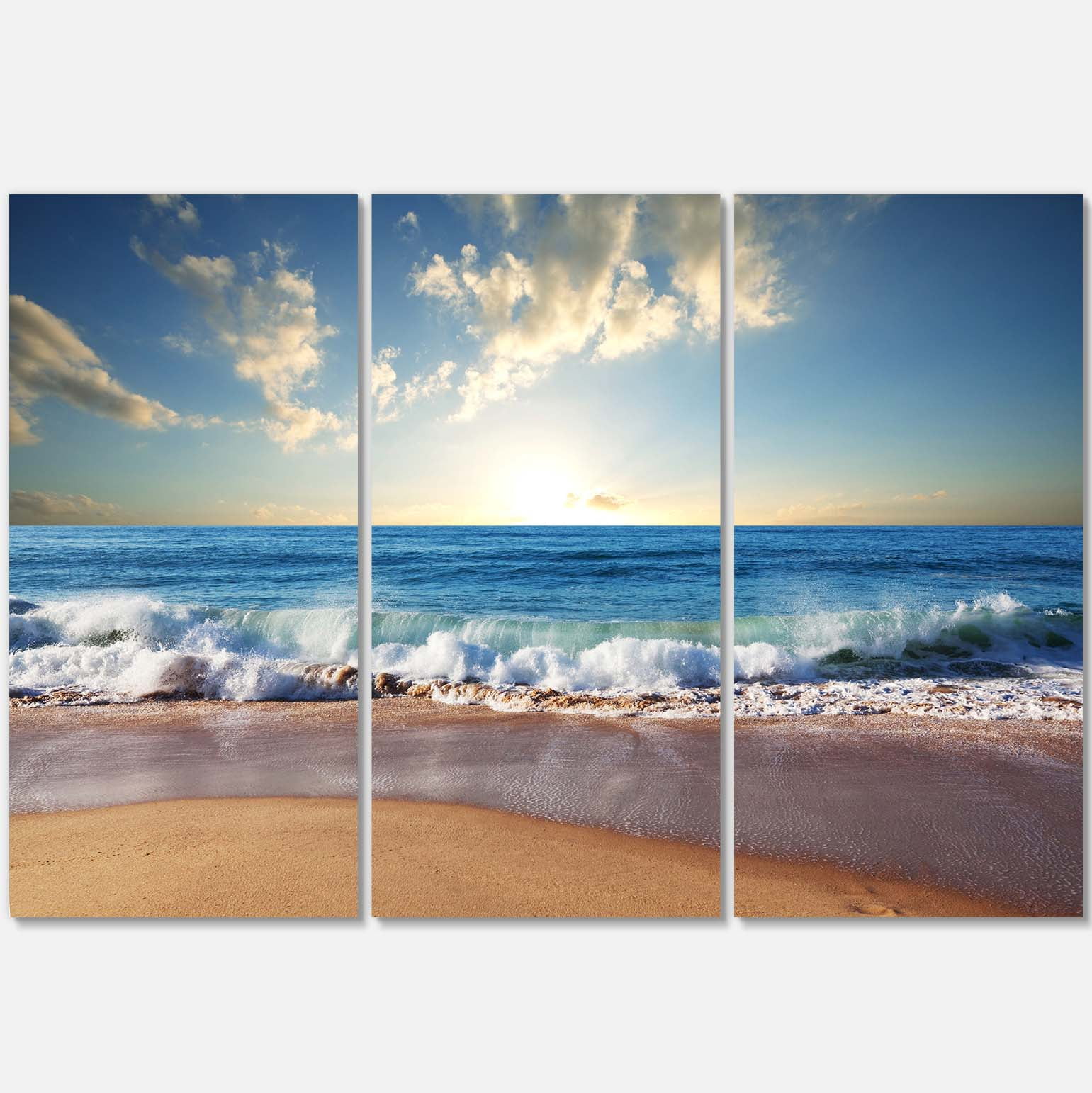 Designart 'Sea Sunset ' Seascape Photography Canvas Art Print