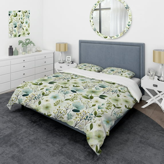 Designart "Serene Green Fernscape" Floral Bedding Covert Set - Cottage Bed Set With 2 Shams