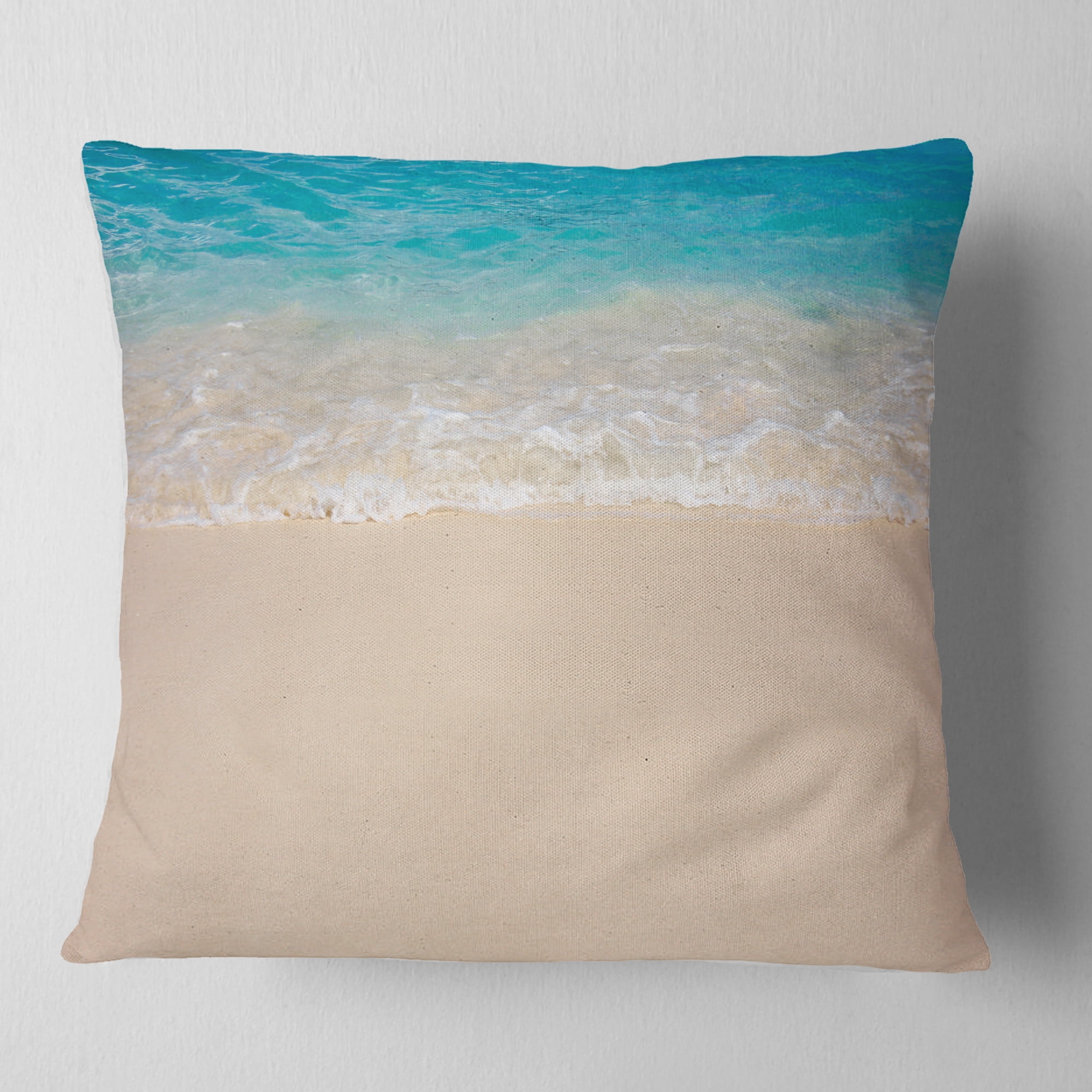 Designart Serene White and Blue Waters - Seashore Throw Pillow - 16x16