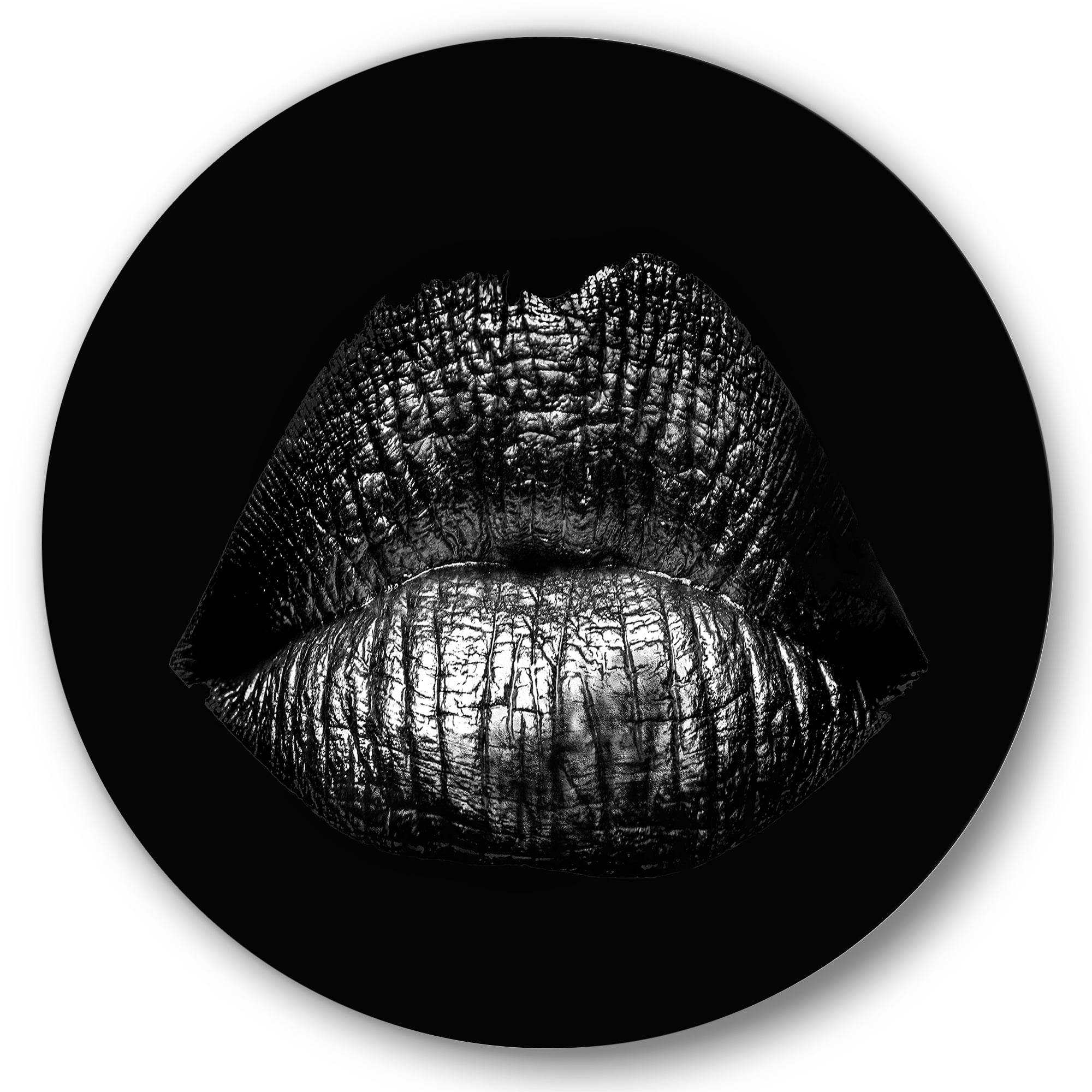Designart 'Sexy Golden Metallized Woman Lips I' Modern Circle Metal Wall Art 23x23 - Disc of 23