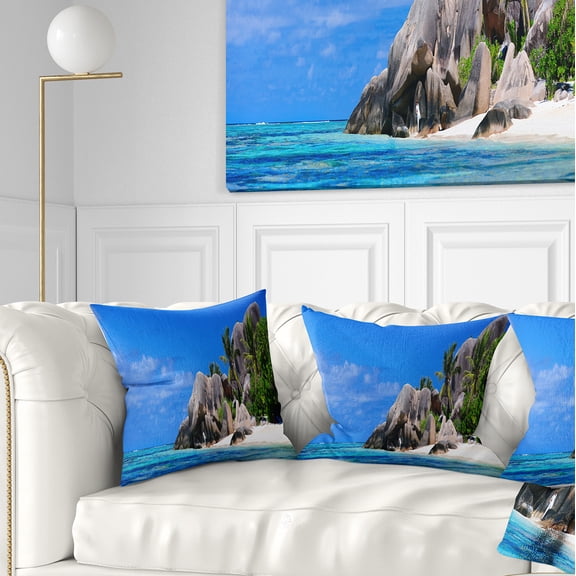 Designart Seychelles Beach Panorama - Landscape Photography Throw Pillow - 16x16