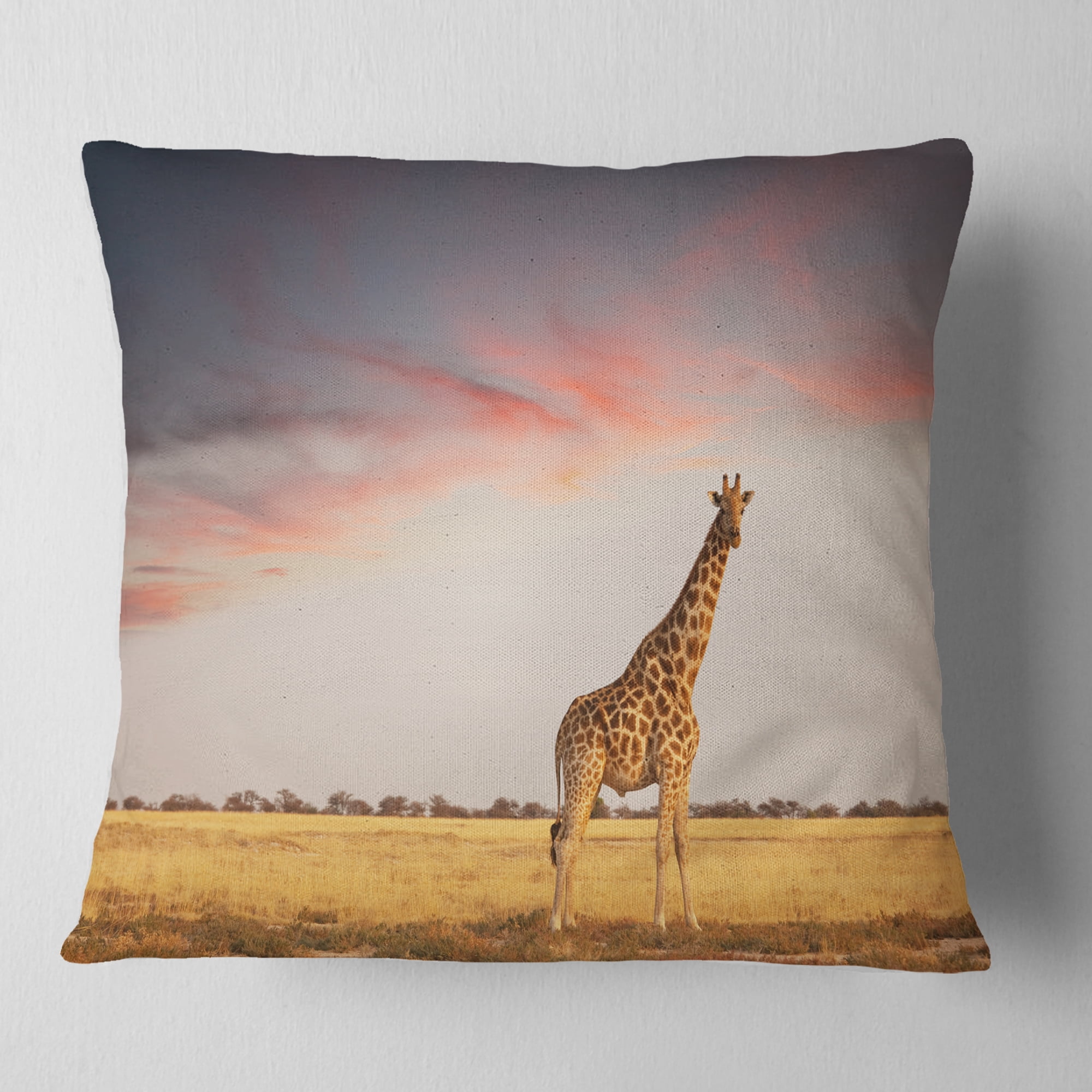 Designart Single Giraffe in Savannah - African Throw Pillow - 18x18