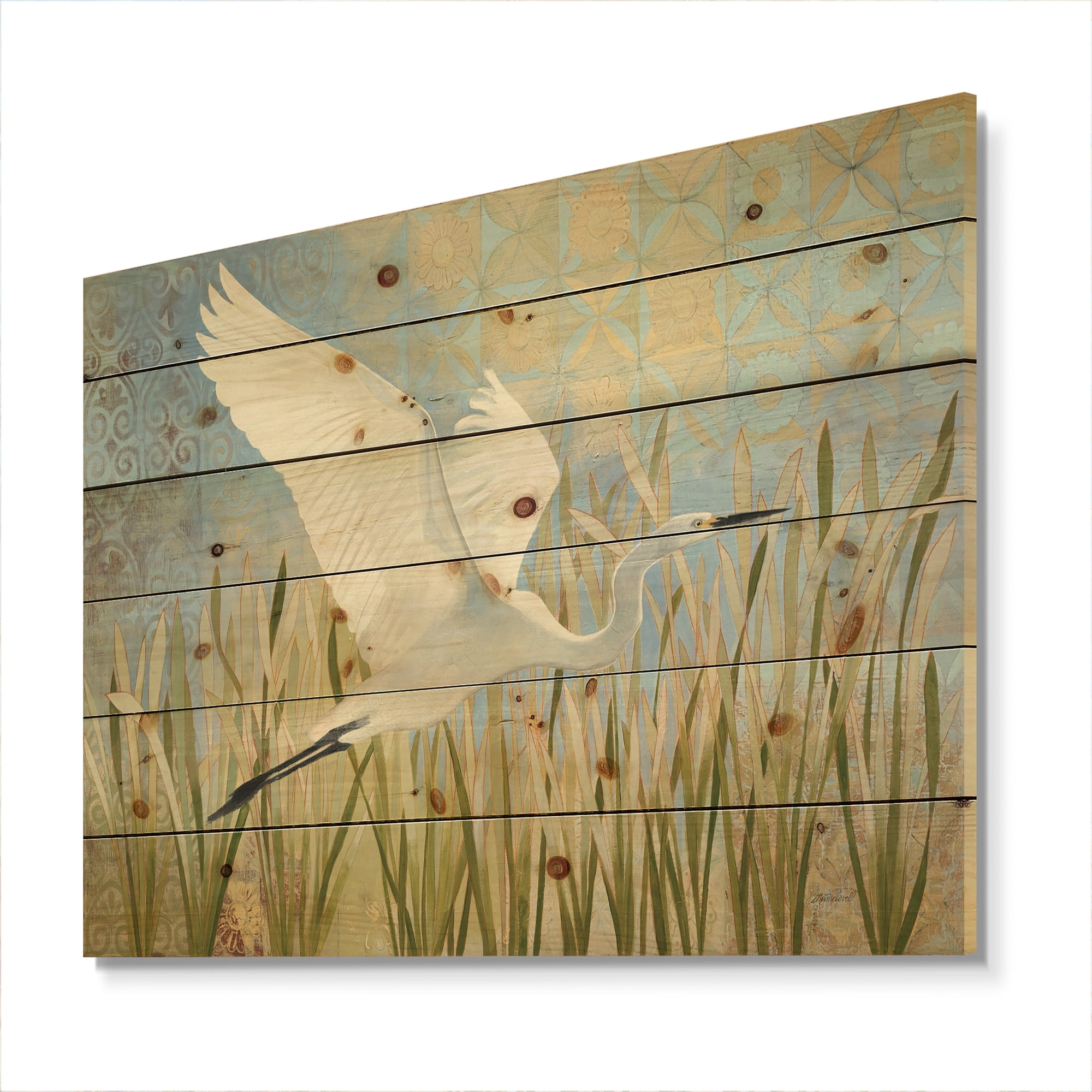 Designart 'Snowy Egret in Flight Pattern Background' Farmhouse Print on Natural Pine Wood