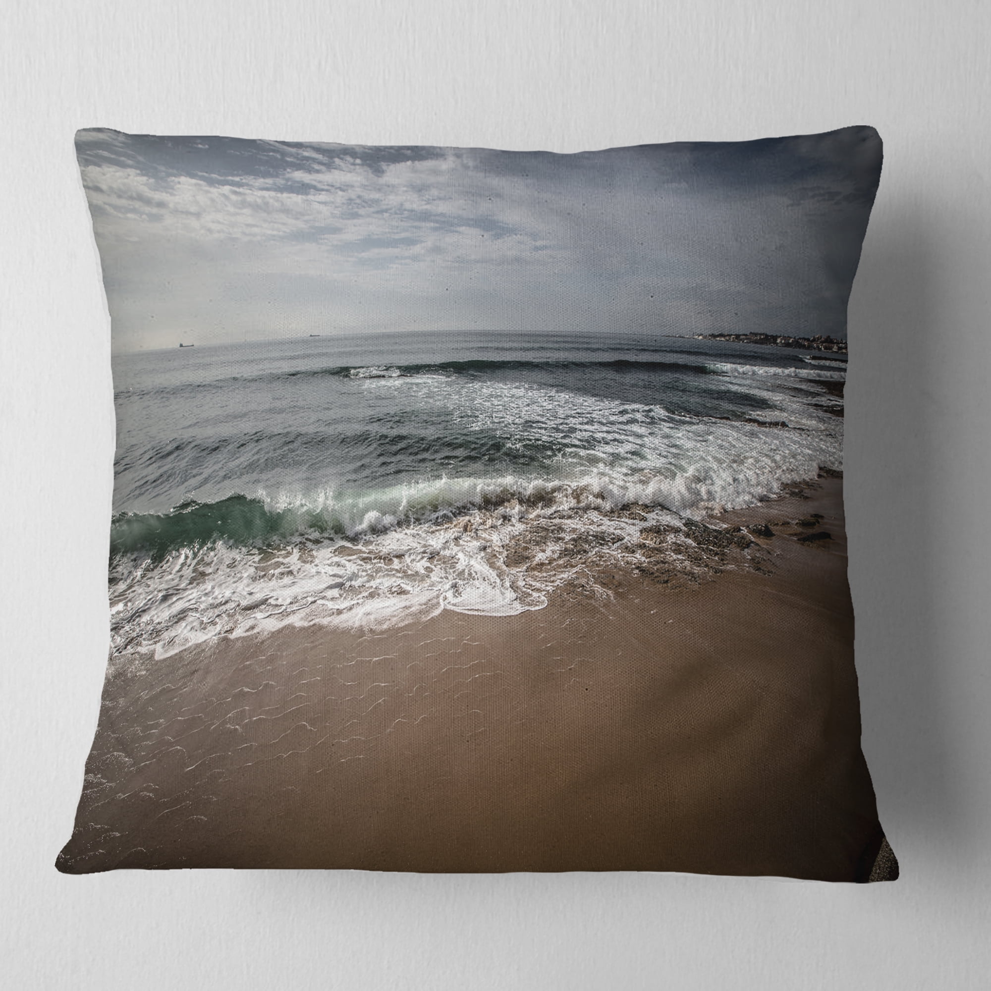 Designart Soft Waves of Sea on Sandy Beach - Seashore Throw Pillow - 16x16