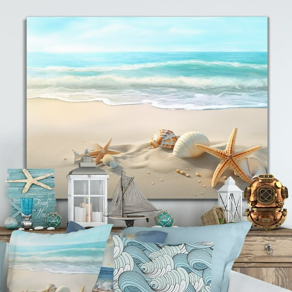 Designart "Starfish and Seashells Collection I" Modern Landscape Beach Metal Wall Decor