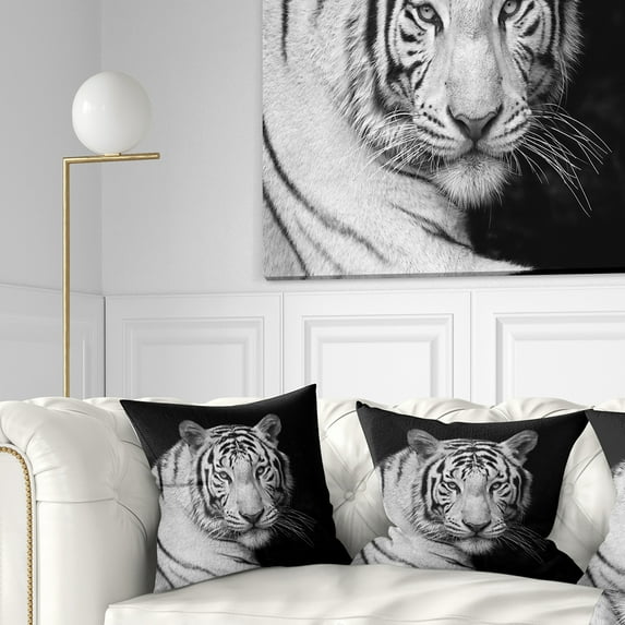 Designart Staring Bengal White Tiger - Contemporary Animal Throw Pillow - 18x18