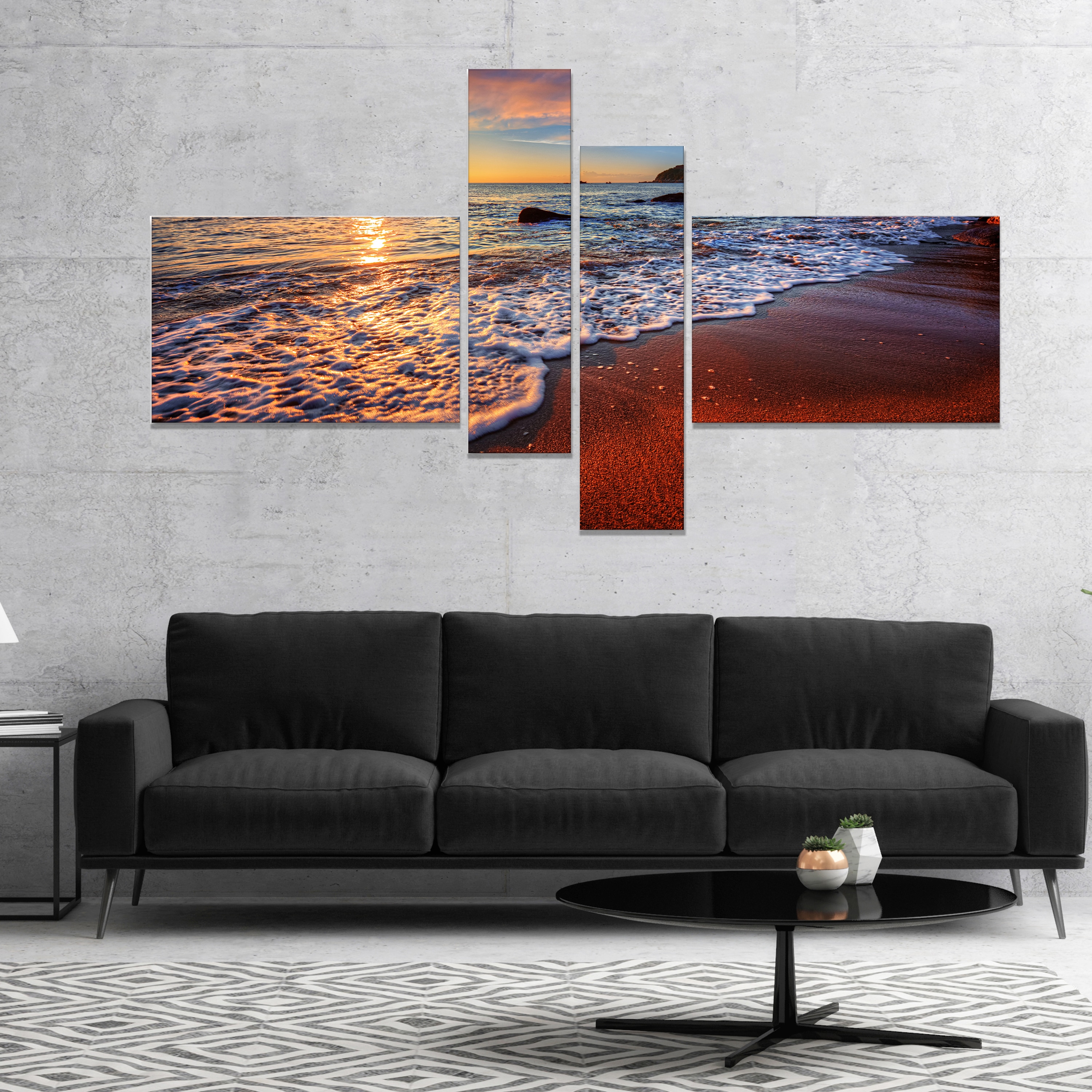 Designart 'Stunning Ocean Beach at Sunset ' Seashore Canvas Art Print