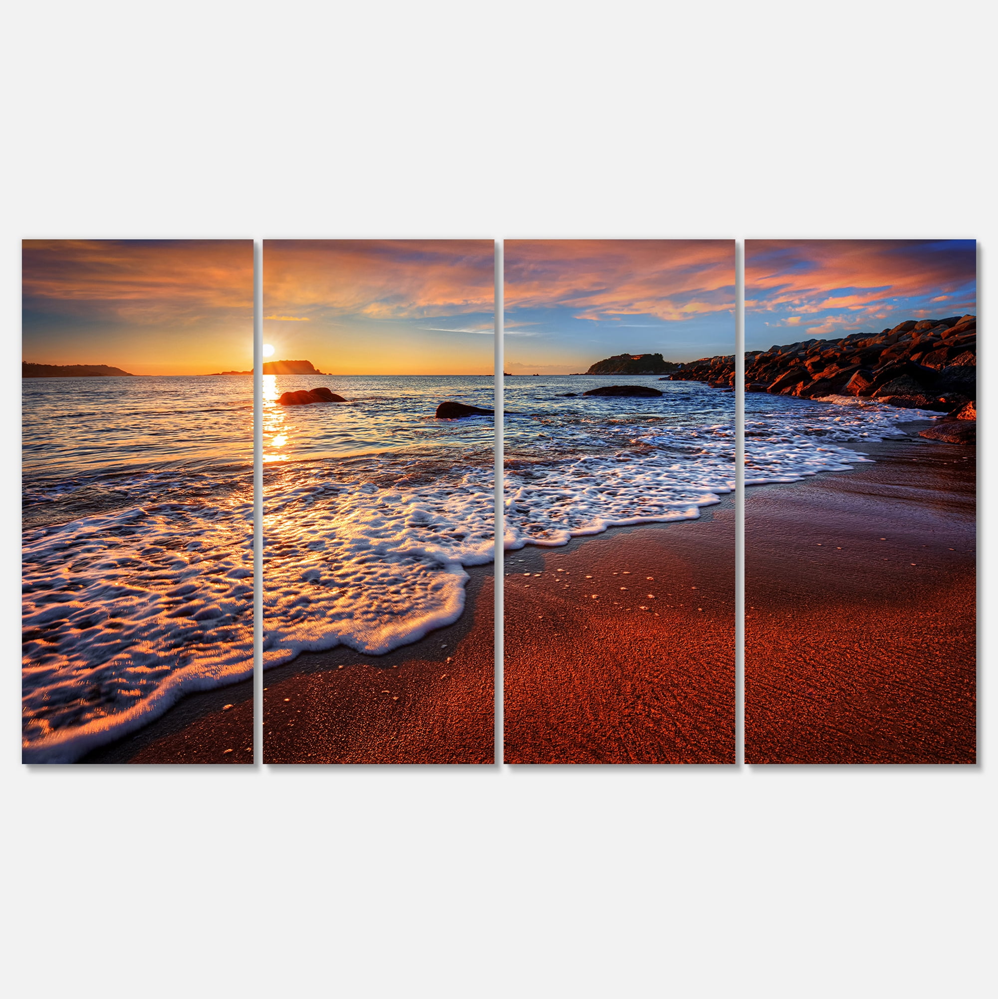 Designart 'Stunning Ocean Beach at Sunset ' Seashore Canvas Art Print