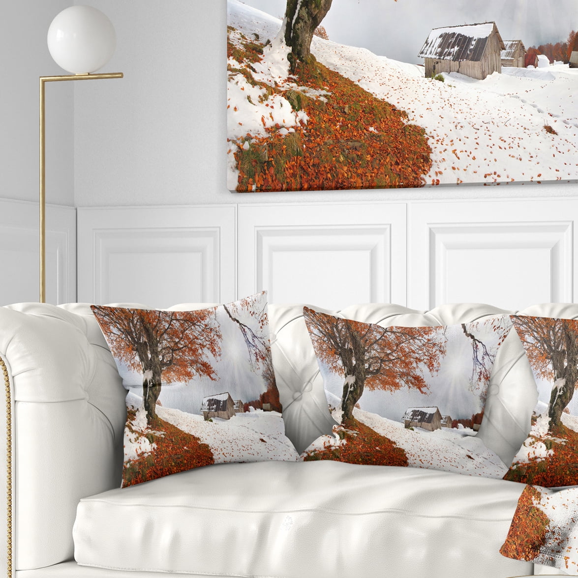 Designart Sudden Snow in First Autumn - Landscape Photography Throw Pillow - 16x16