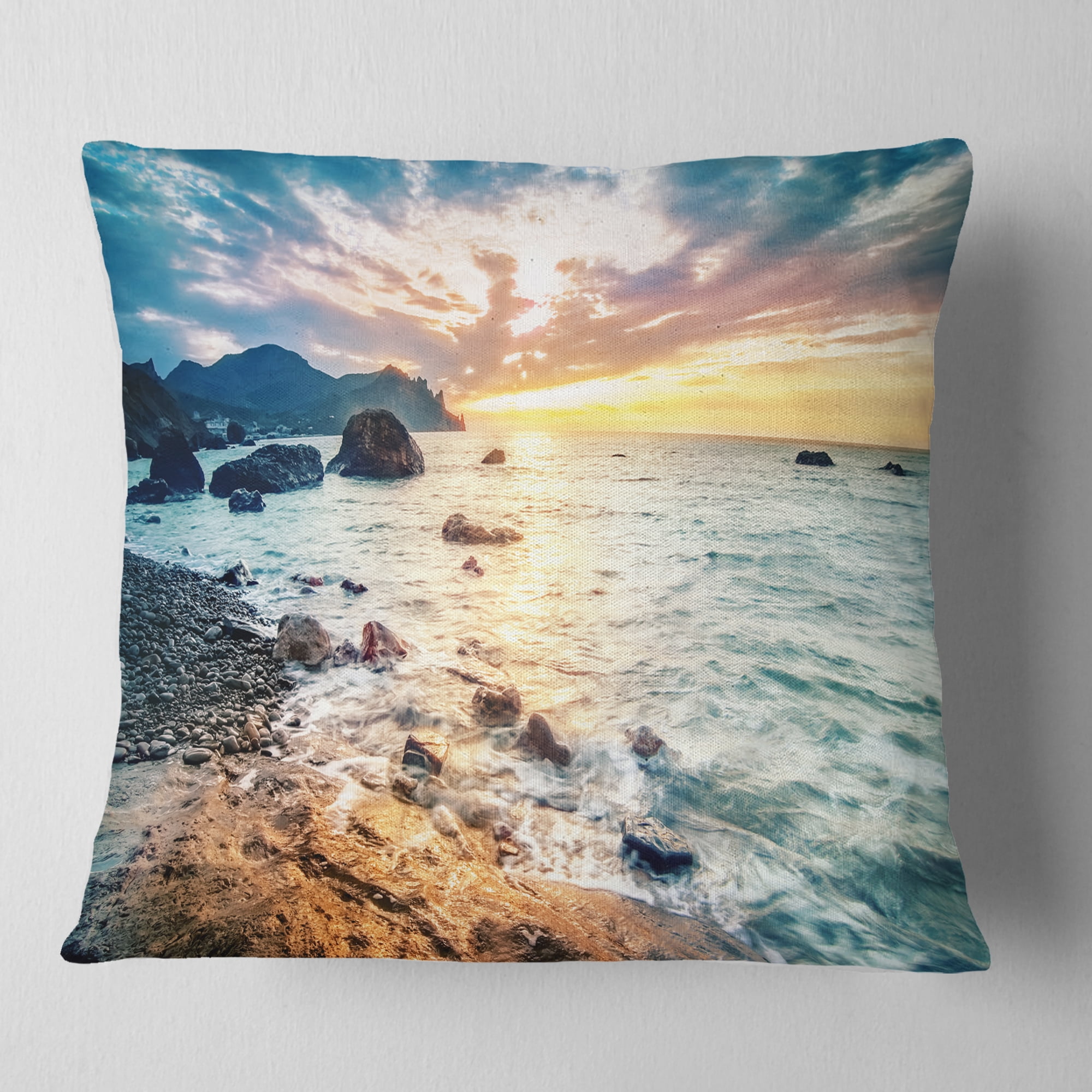 Designart Summer Sea with Mountains and Waves - Seashore Throw Pillow - 18x18