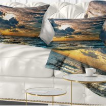 Designart Sun Break over Blue Ocean - Seashore Throw Pillow - 12x20