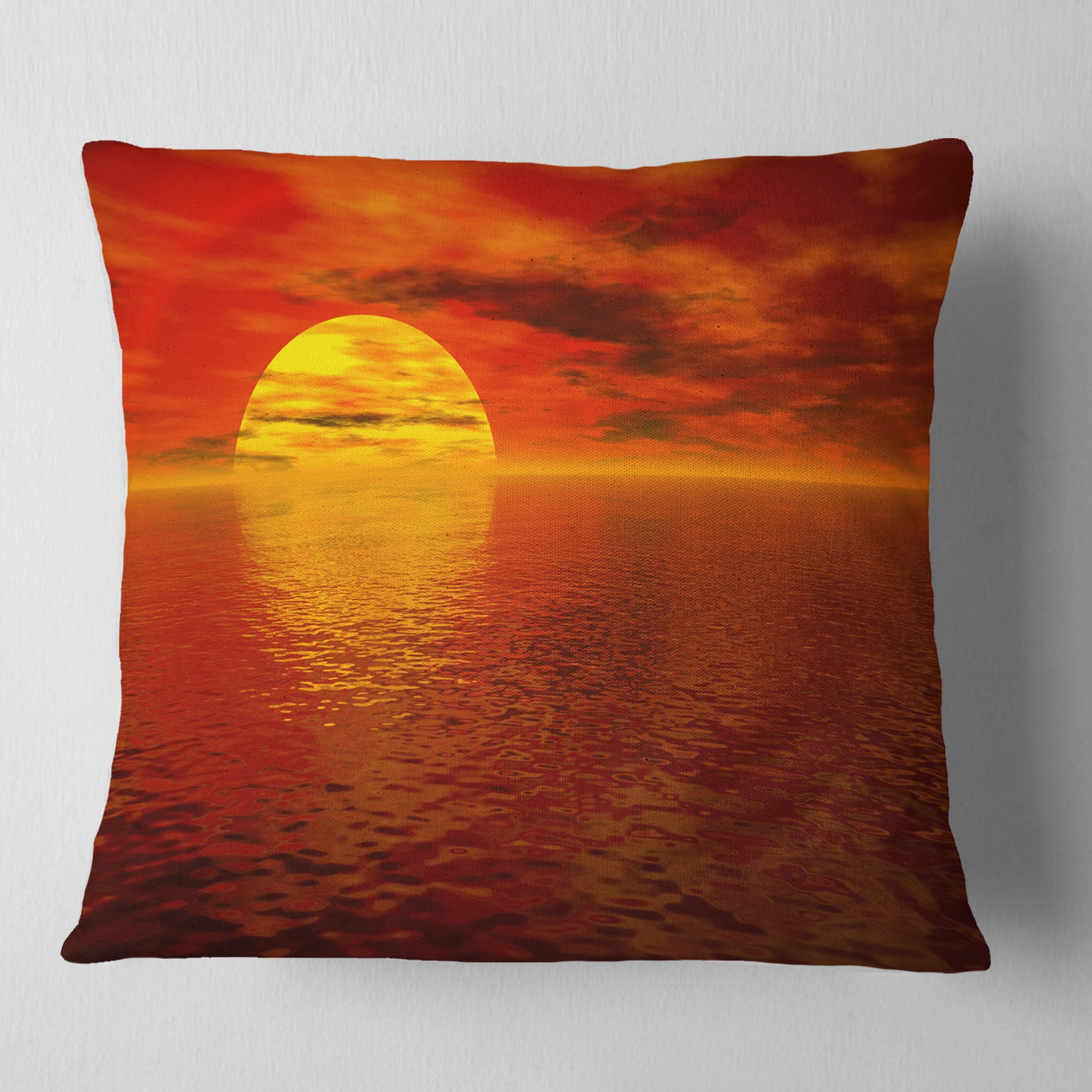 Designart Sun Falling to Yellow Ocean - Seashore Throw Pillow - 16x16