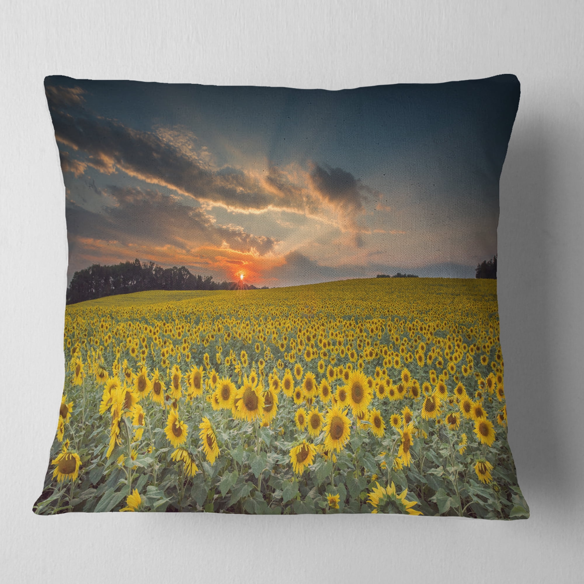 Designart Sunflower Sunset with Cloudy Sky - Landscape Printed Throw Pillow - 18x18