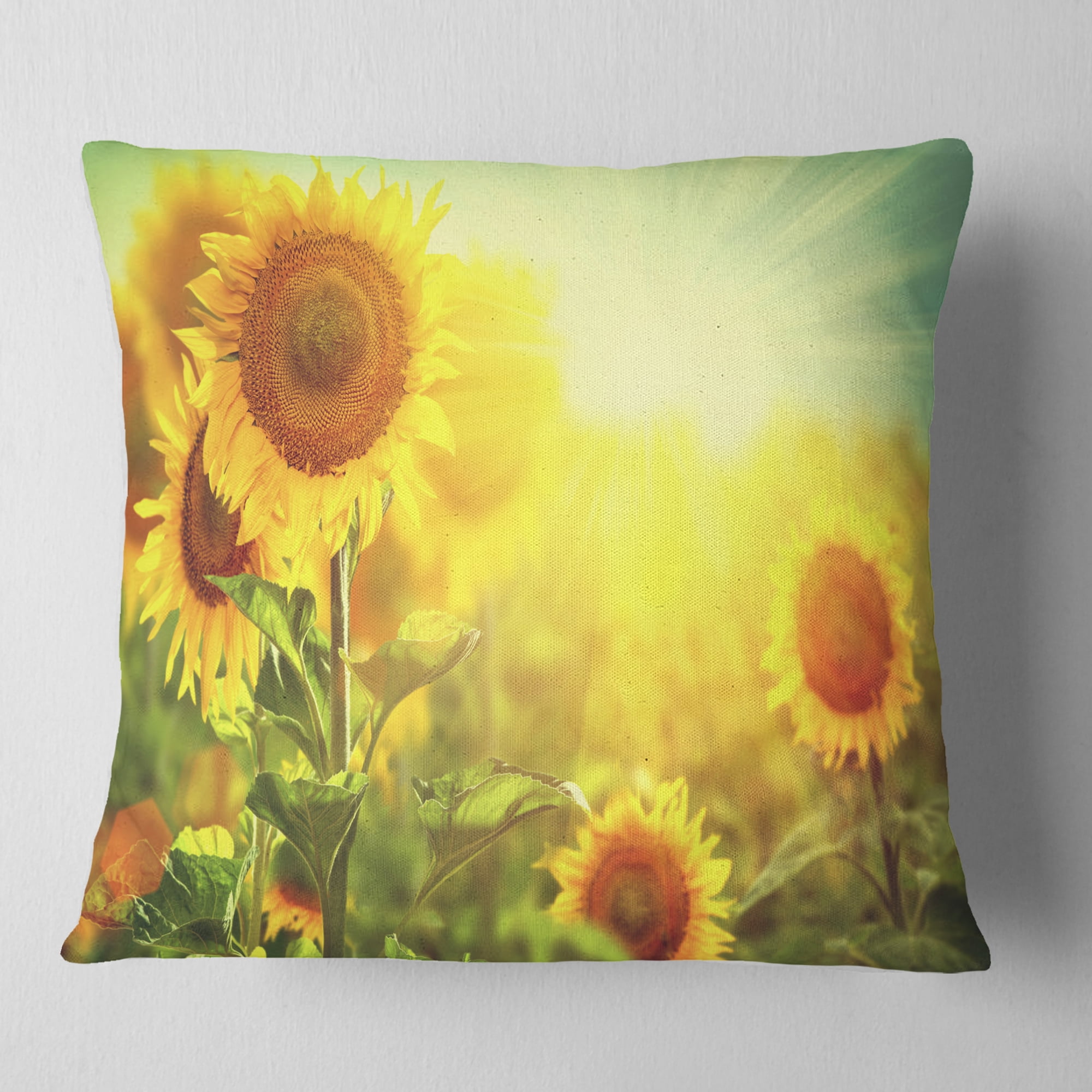 Designart Sunflowers blooming on the field - Animal Throw Pillow - 18x18